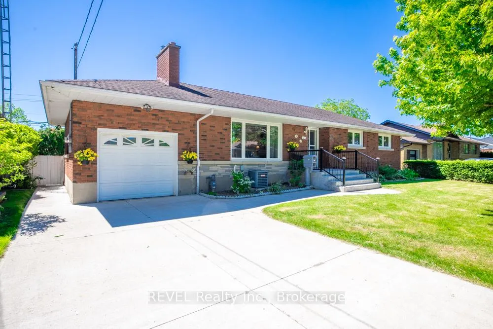 Photo 1 of 20 Glencairn Drive, St. Catharines, Bunting/Linwell — HOMEH