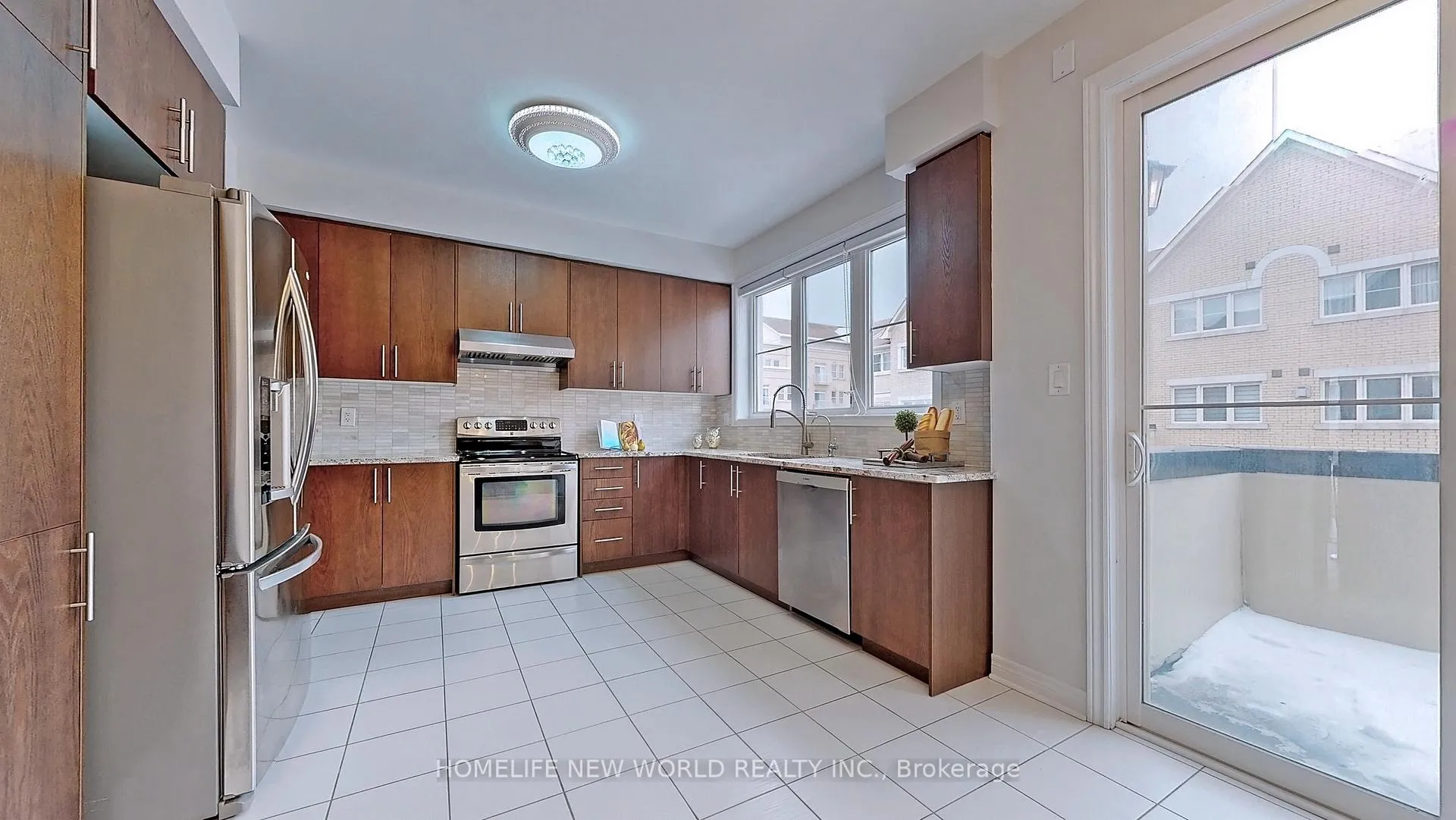 Photo 8 of 23 Victor Herbert Way, Markham, Cathedraltown — HOMEH