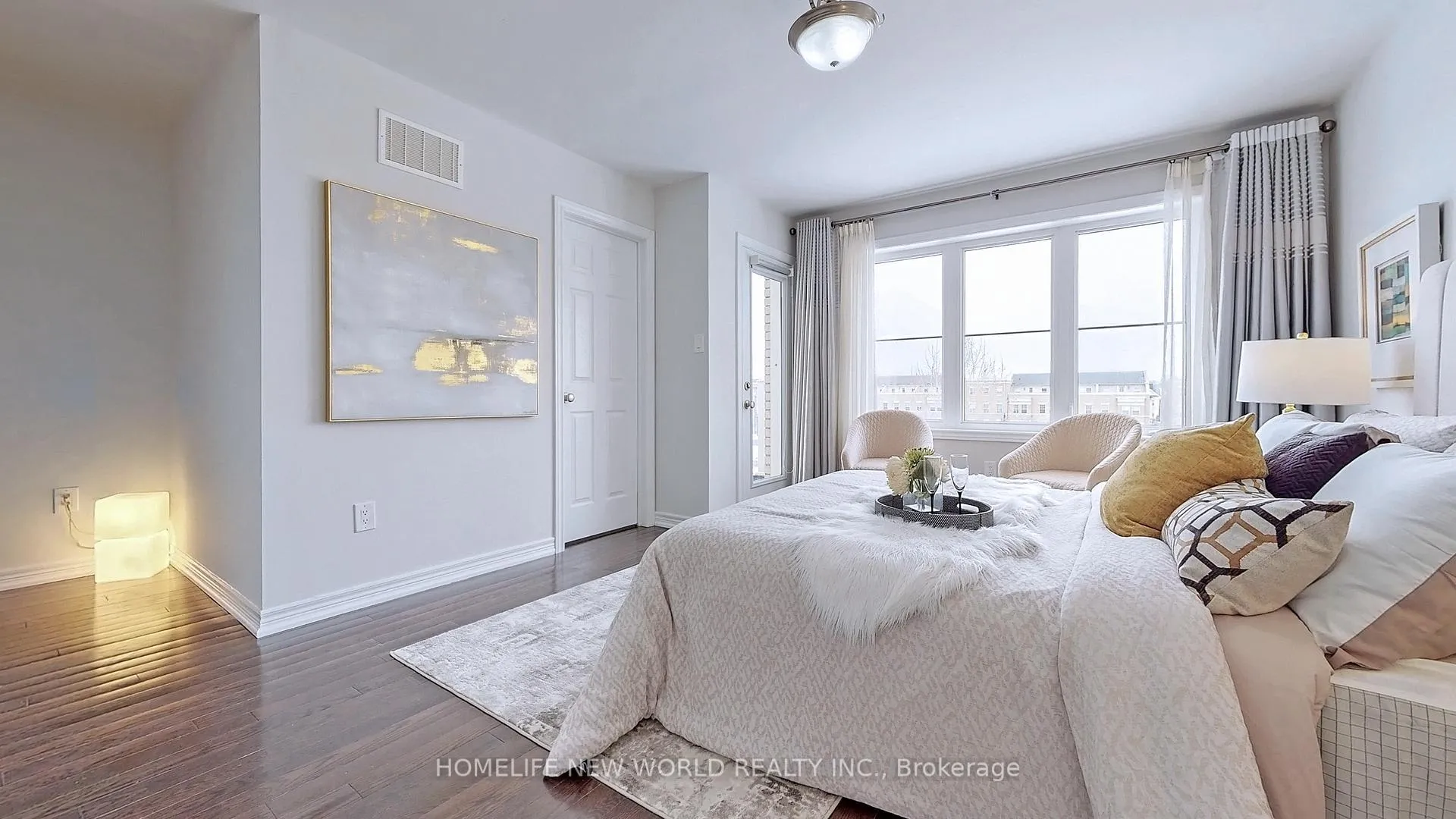 Photo 20 of 23 Victor Herbert Way, Markham, Cathedraltown — HOMEH