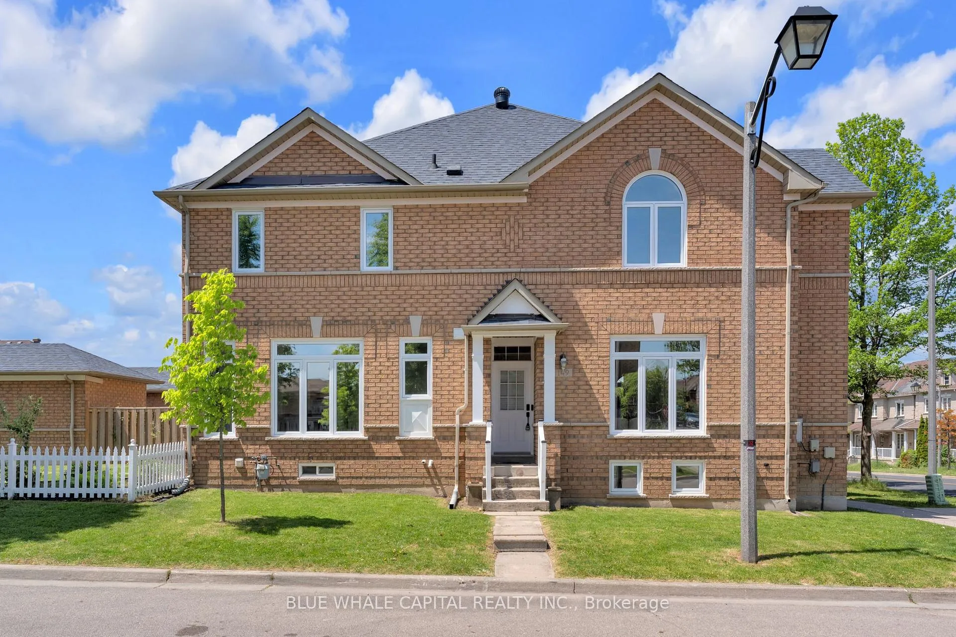 Photo 1 of 149 Bur Oak Avenue, Markham, Berczy — HOMEH