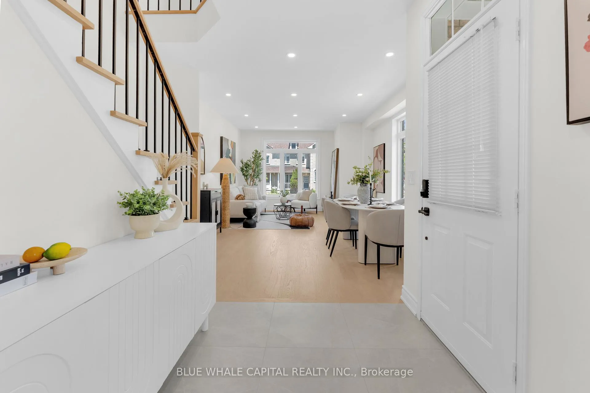 Photo 10 of 149 Bur Oak Avenue, Markham, Berczy — HOMEH