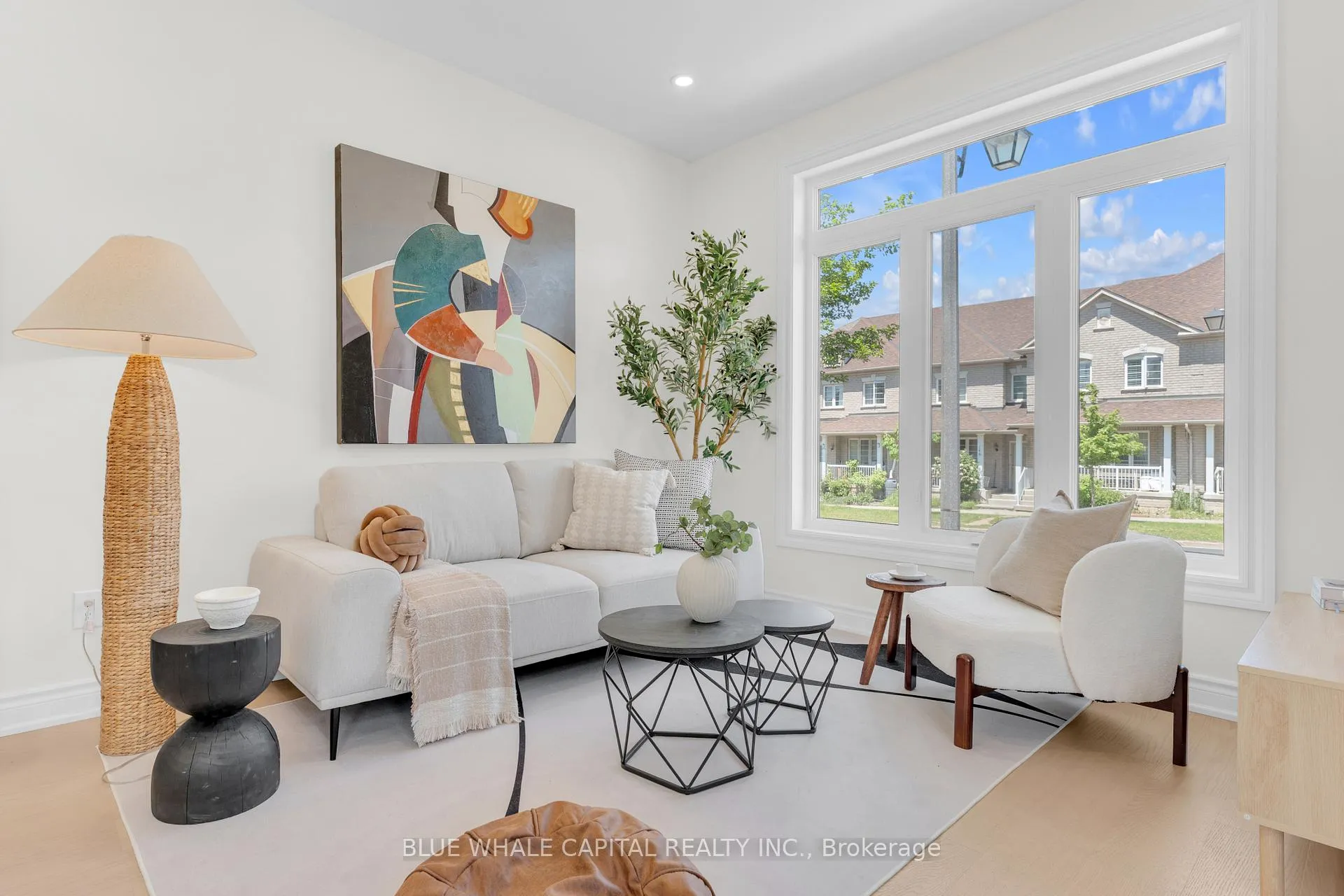 Photo 13 of 149 Bur Oak Avenue, Markham, Berczy — HOMEH