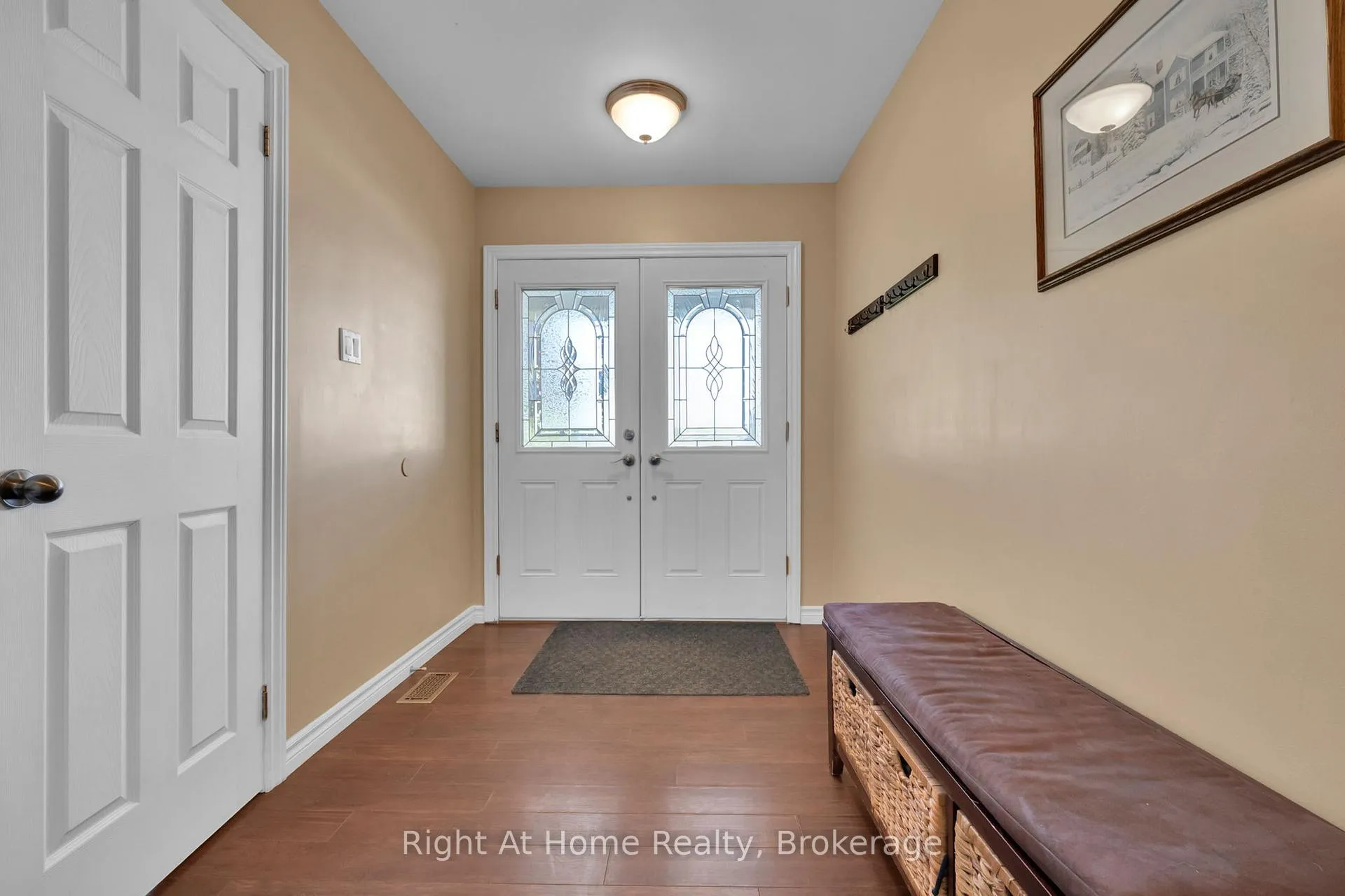 Photo 3 of 5751 Main Street, Clarington, Orono — HOMEH