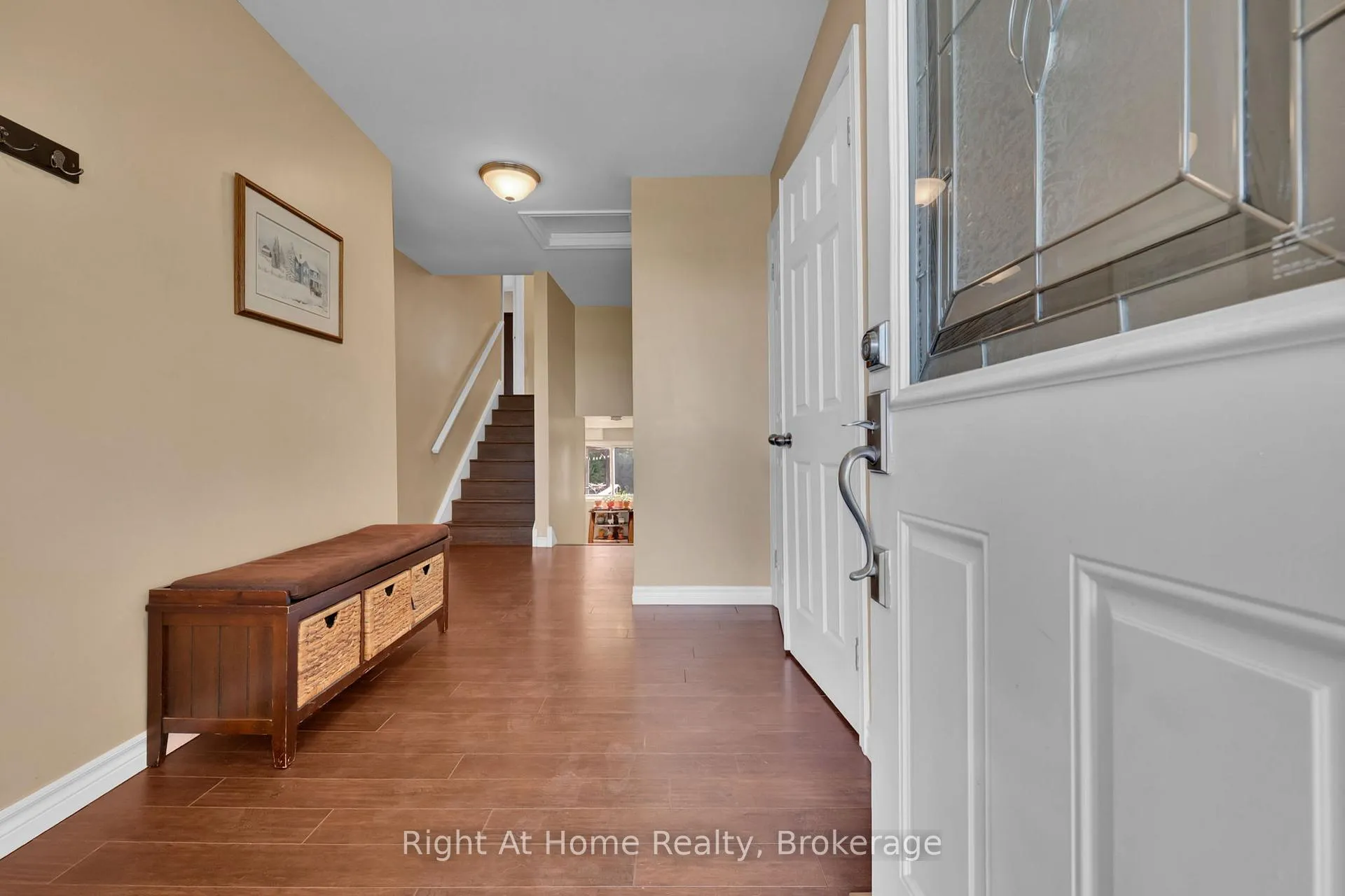 Photo 4 of 5751 Main Street, Clarington, Orono — HOMEH
