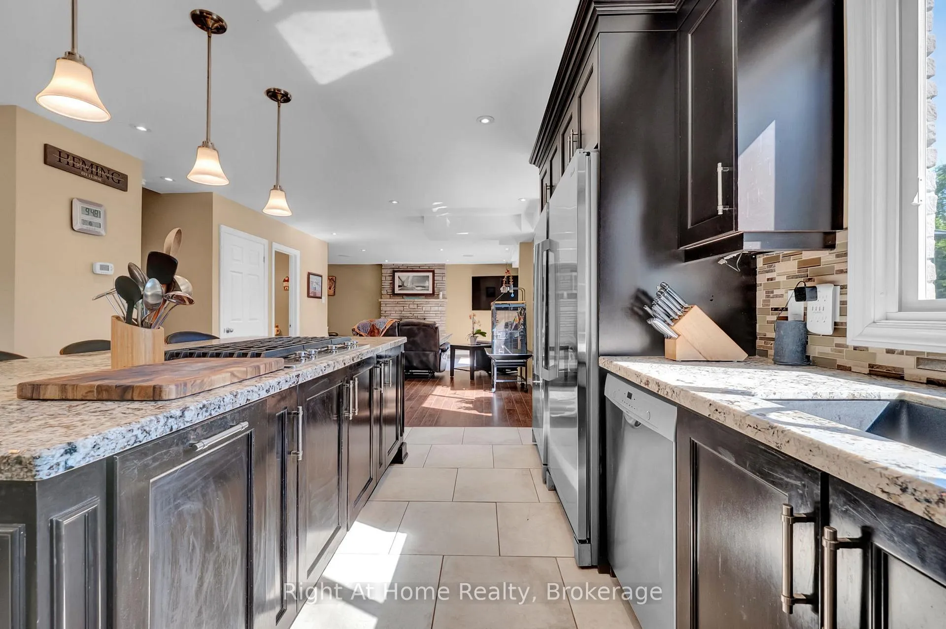 Photo 7 of 5751 Main Street, Clarington, Orono — HOMEH