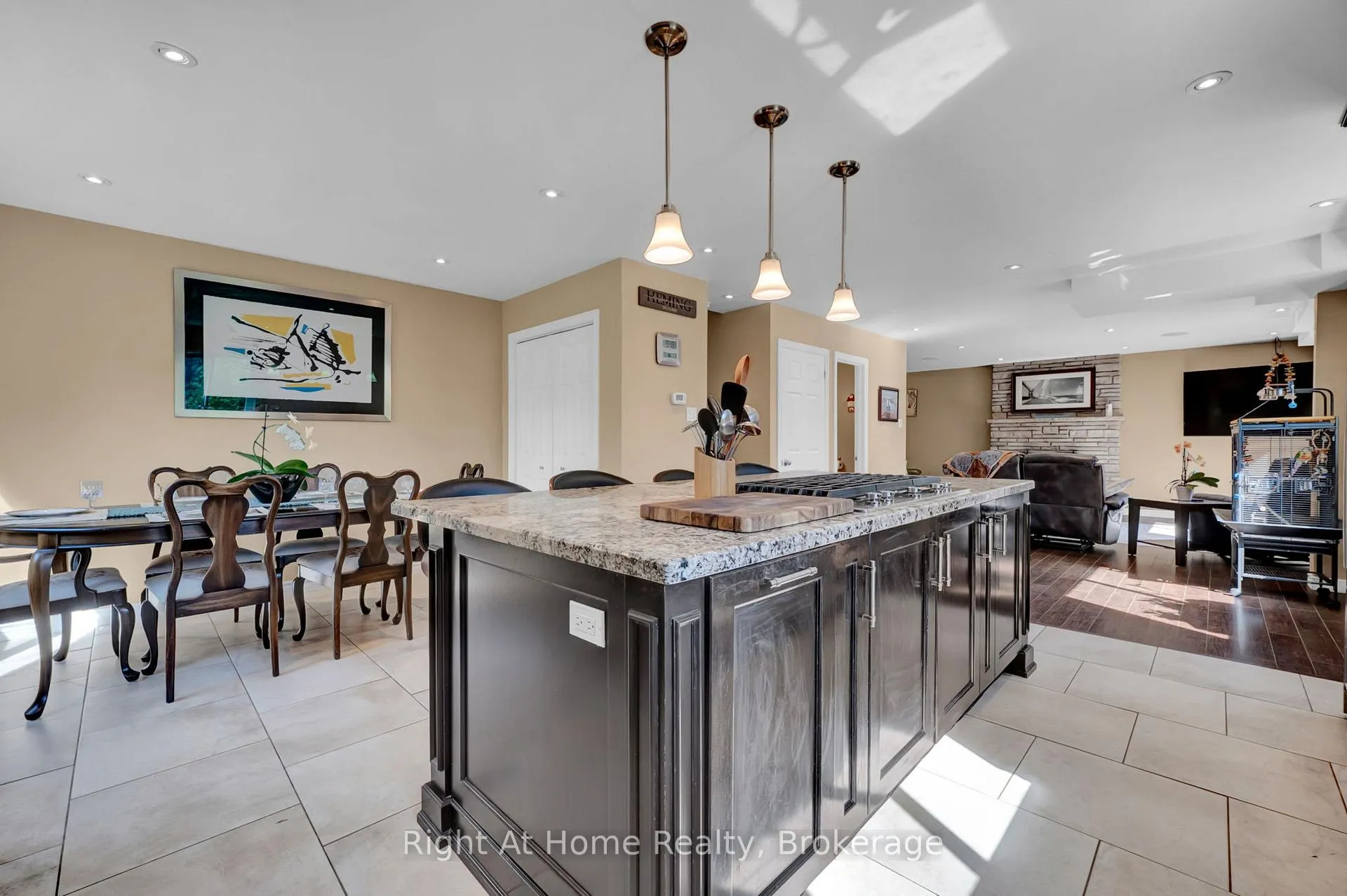 Photo 8 of 5751 Main Street, Clarington, Orono — HOMEH