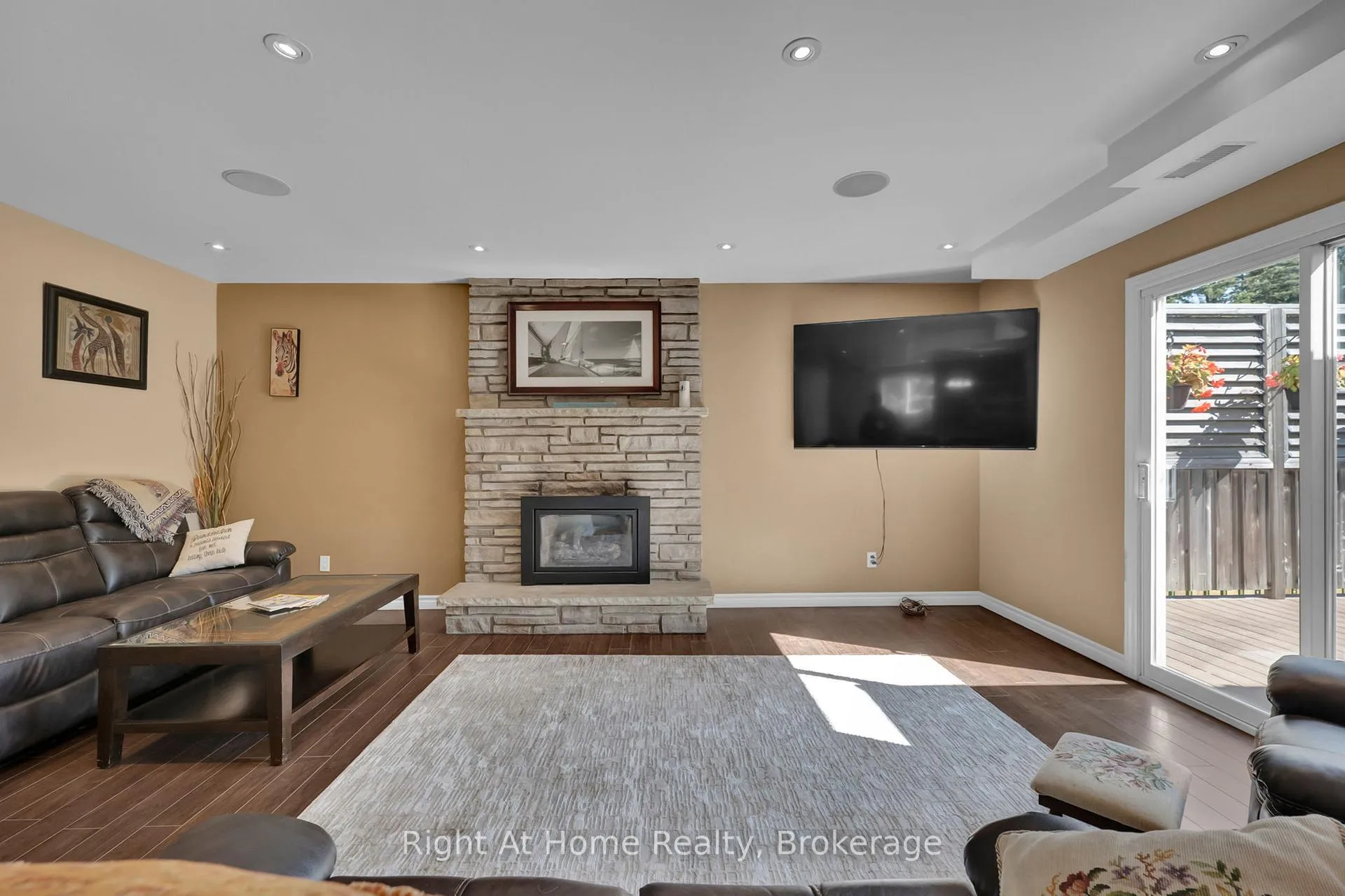Photo 12 of 5751 Main Street, Clarington, Orono — HOMEH