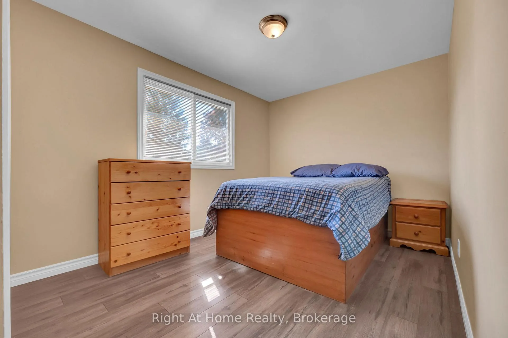 Photo 20 of 5751 Main Street, Clarington, Orono — HOMEH
