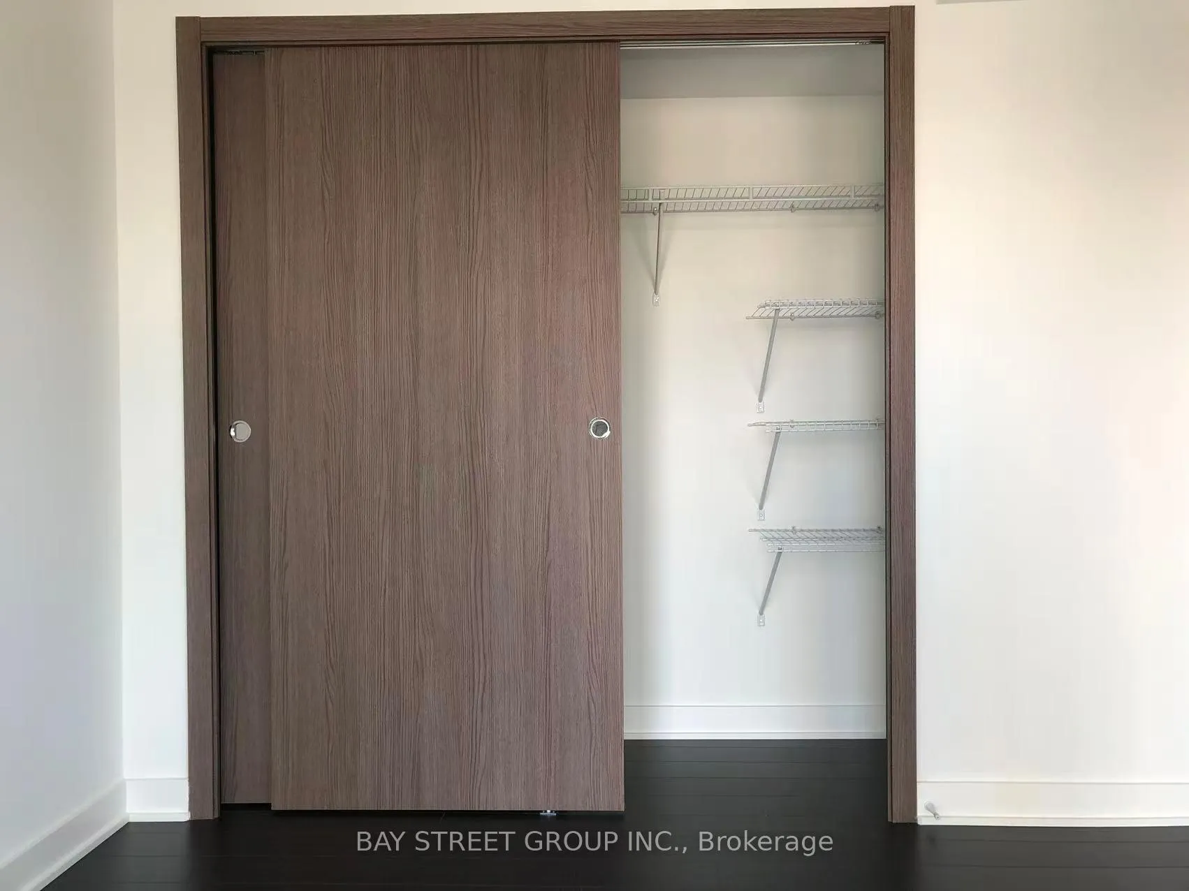 Photo 5 of Unit 1109, 17 Bathurst Street, Toronto, Waterfront Communities — HOMEH