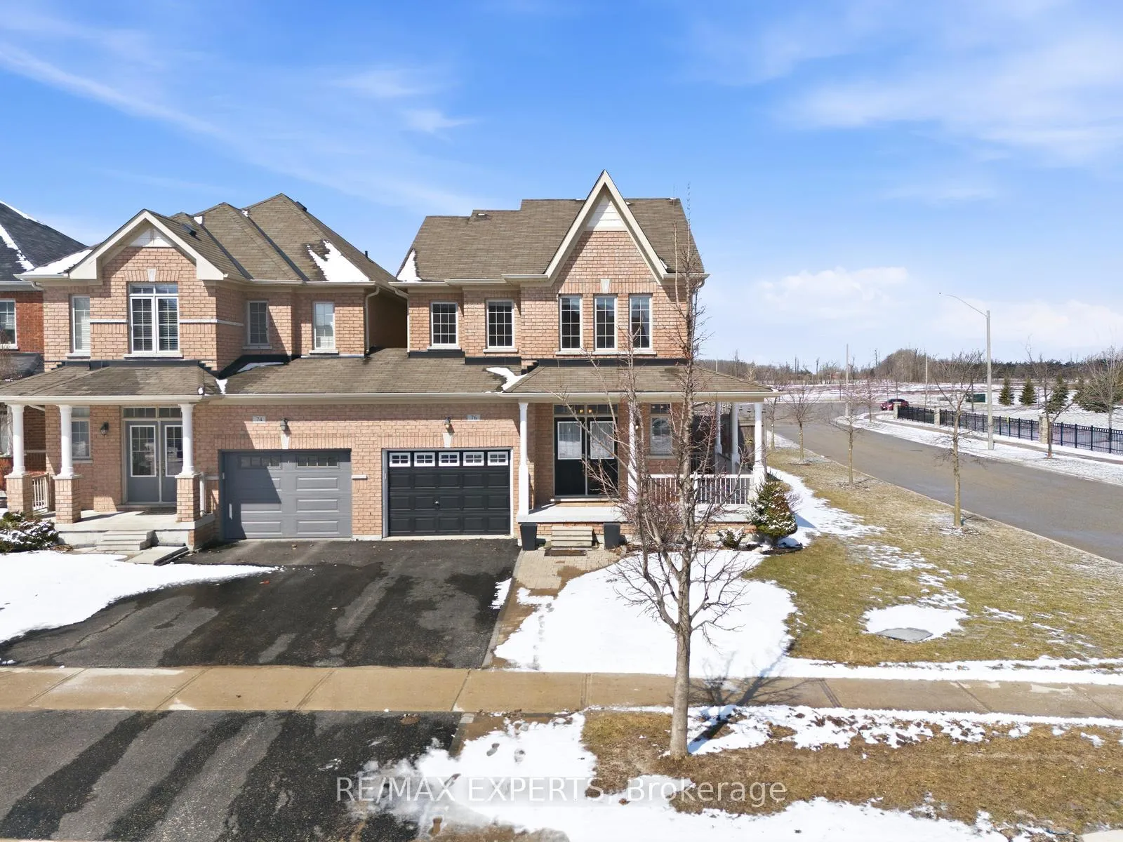 Photo 2 of 76 Forsyth Crescent, Barrie, West Bayfield — HOMEH