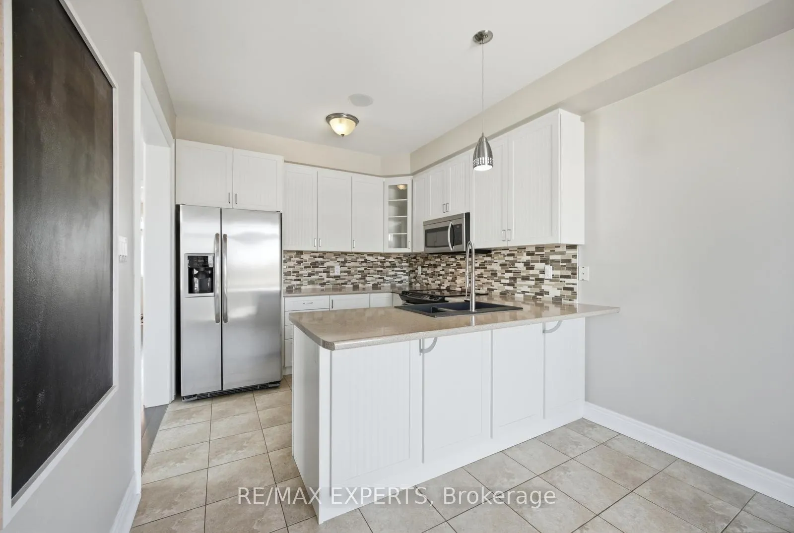 Photo 13 of 76 Forsyth Crescent, Barrie, West Bayfield — HOMEH