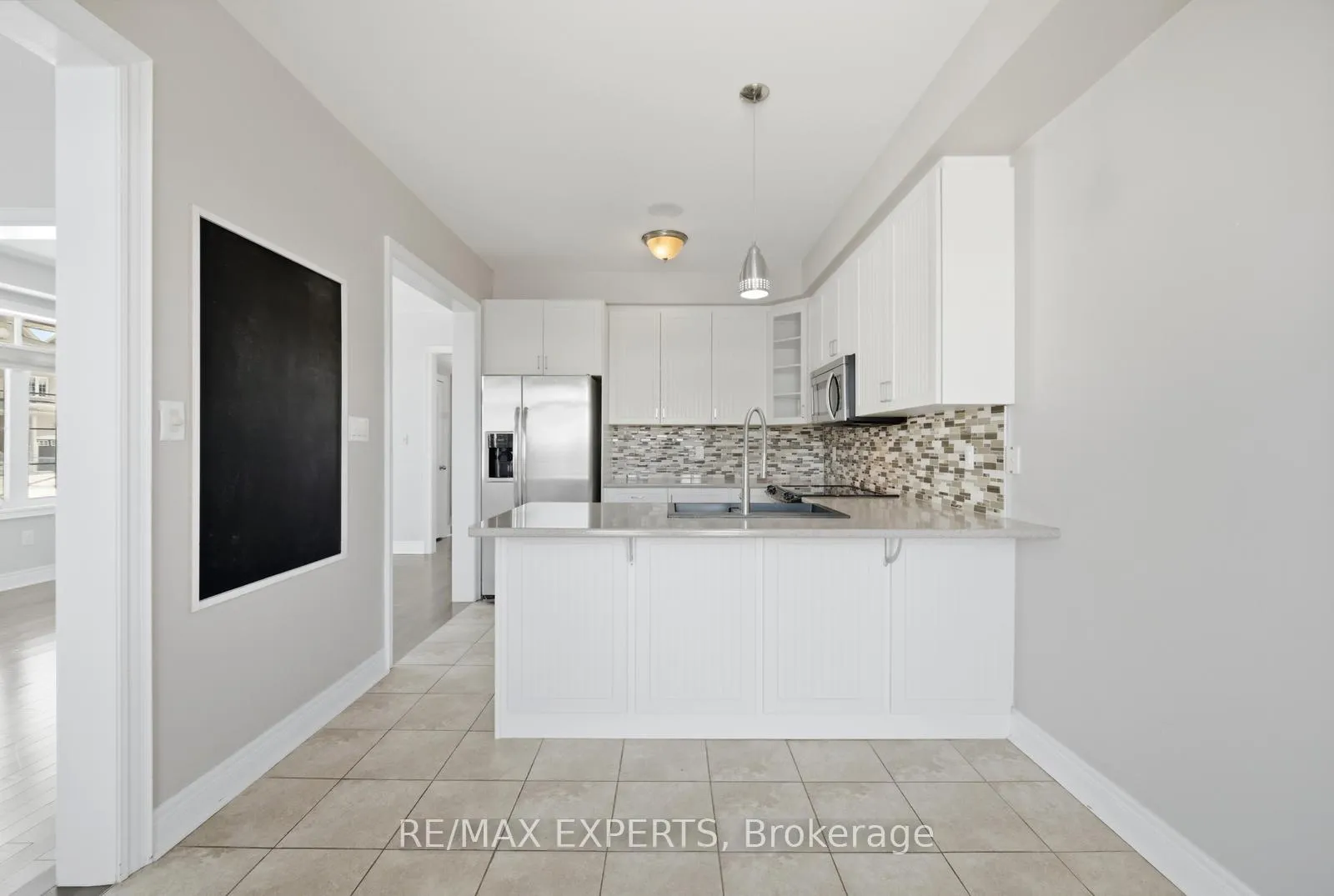 Photo 14 of 76 Forsyth Crescent, Barrie, West Bayfield — HOMEH