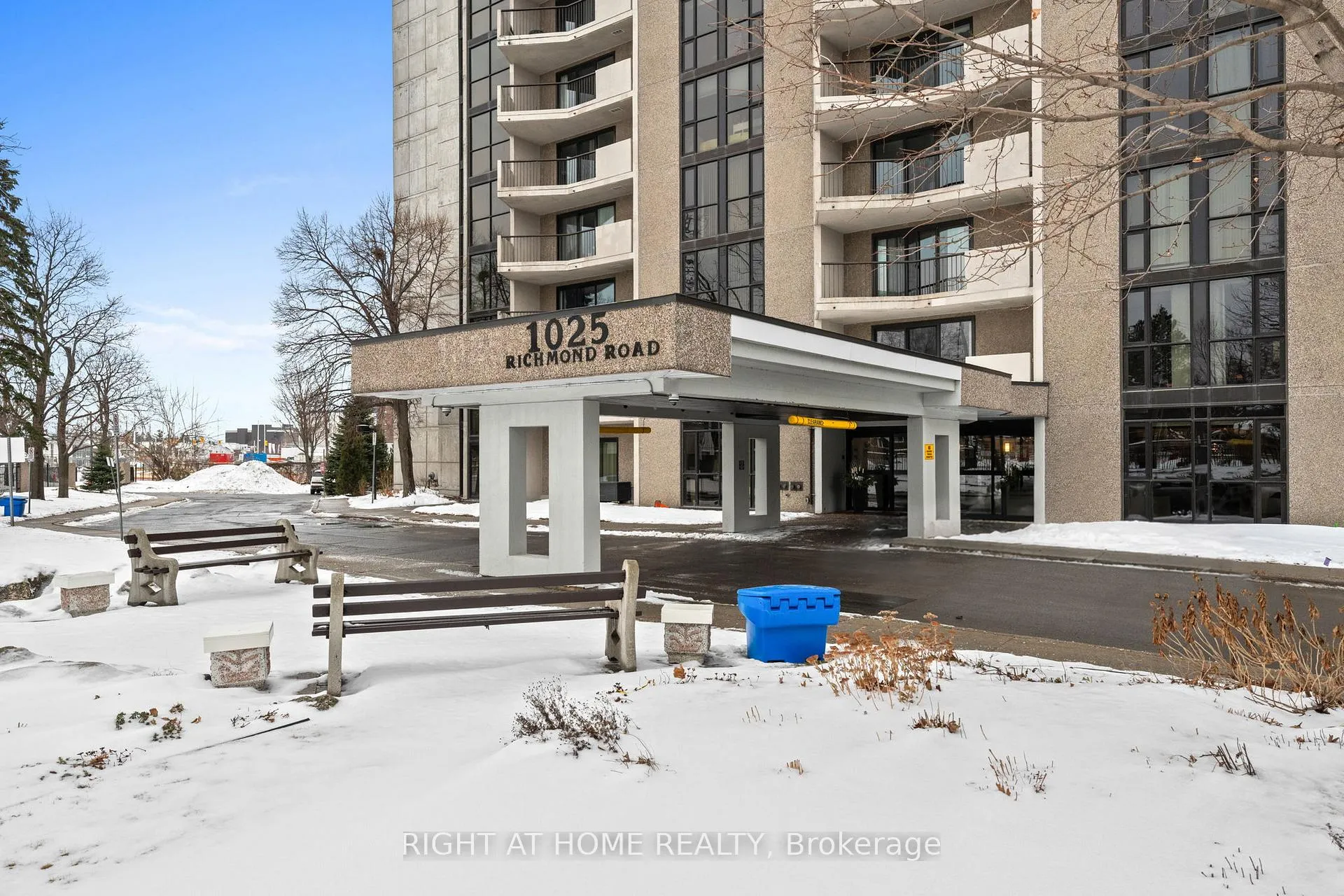 Photo 3 of Unit 507, 1025 Richmond Road, Ottawa, Woodroffe — HOMEH