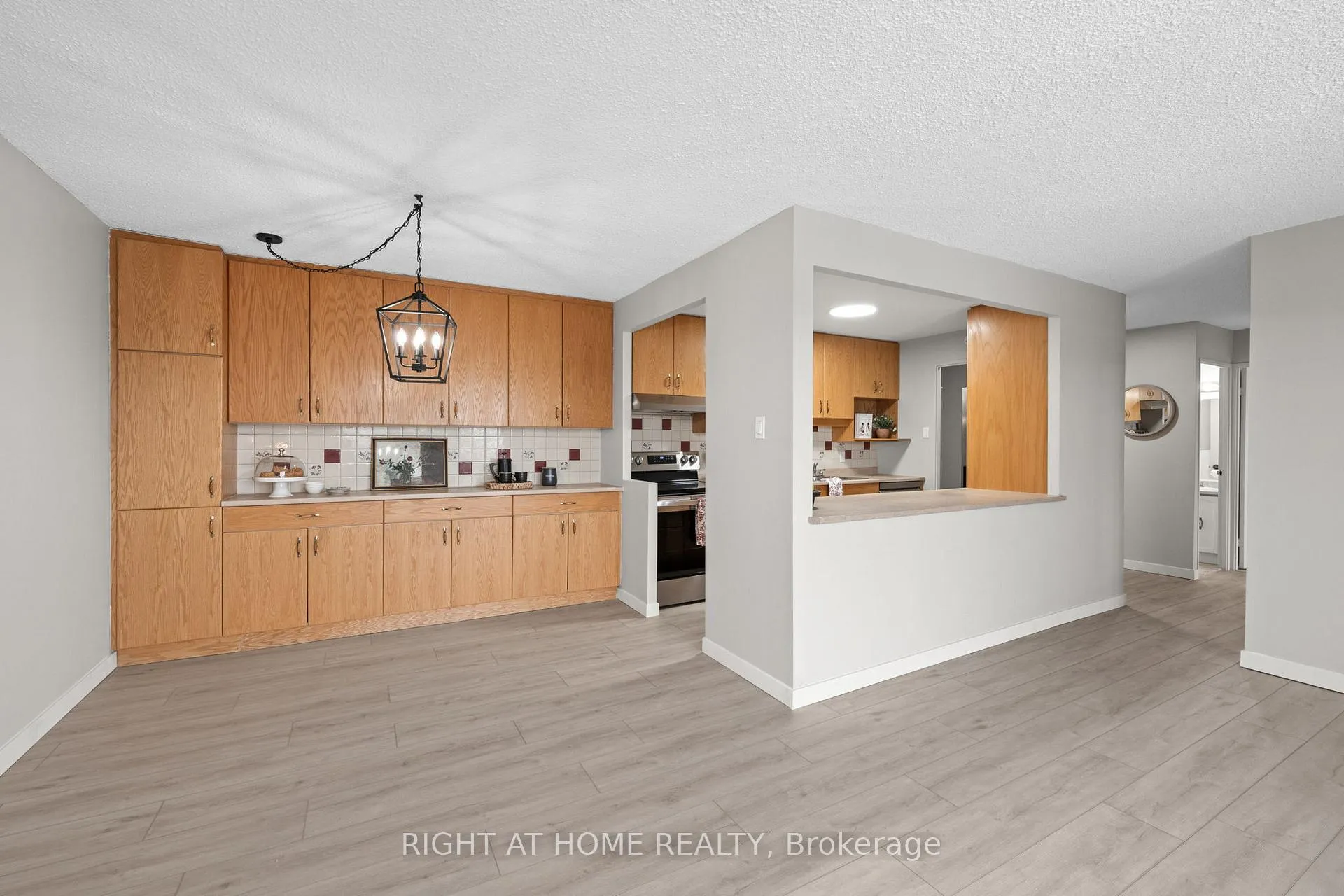 Photo 13 of Unit 507, 1025 Richmond Road, Ottawa, Woodroffe — HOMEH