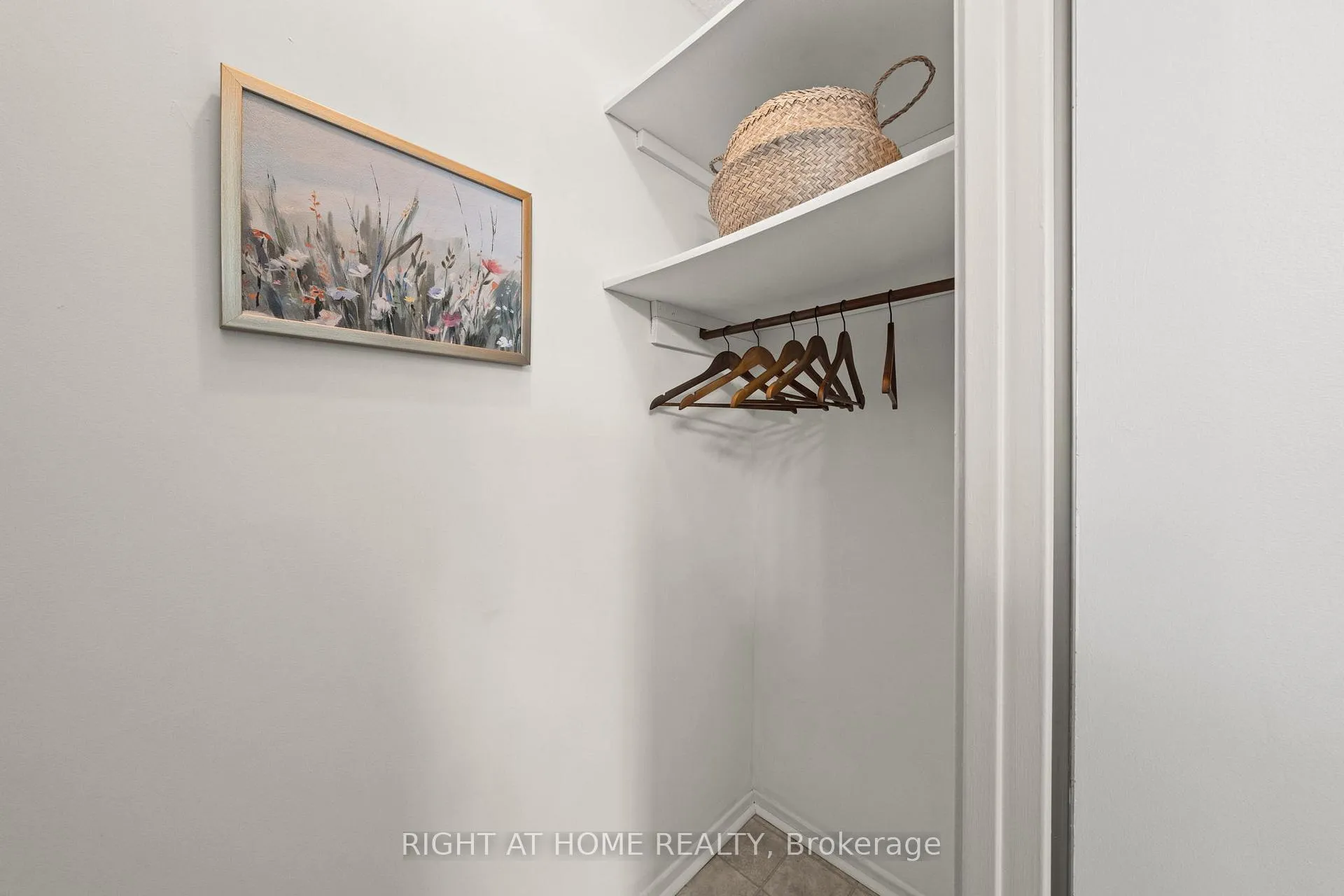 Photo 24 of Unit 507, 1025 Richmond Road, Ottawa, Woodroffe — HOMEH