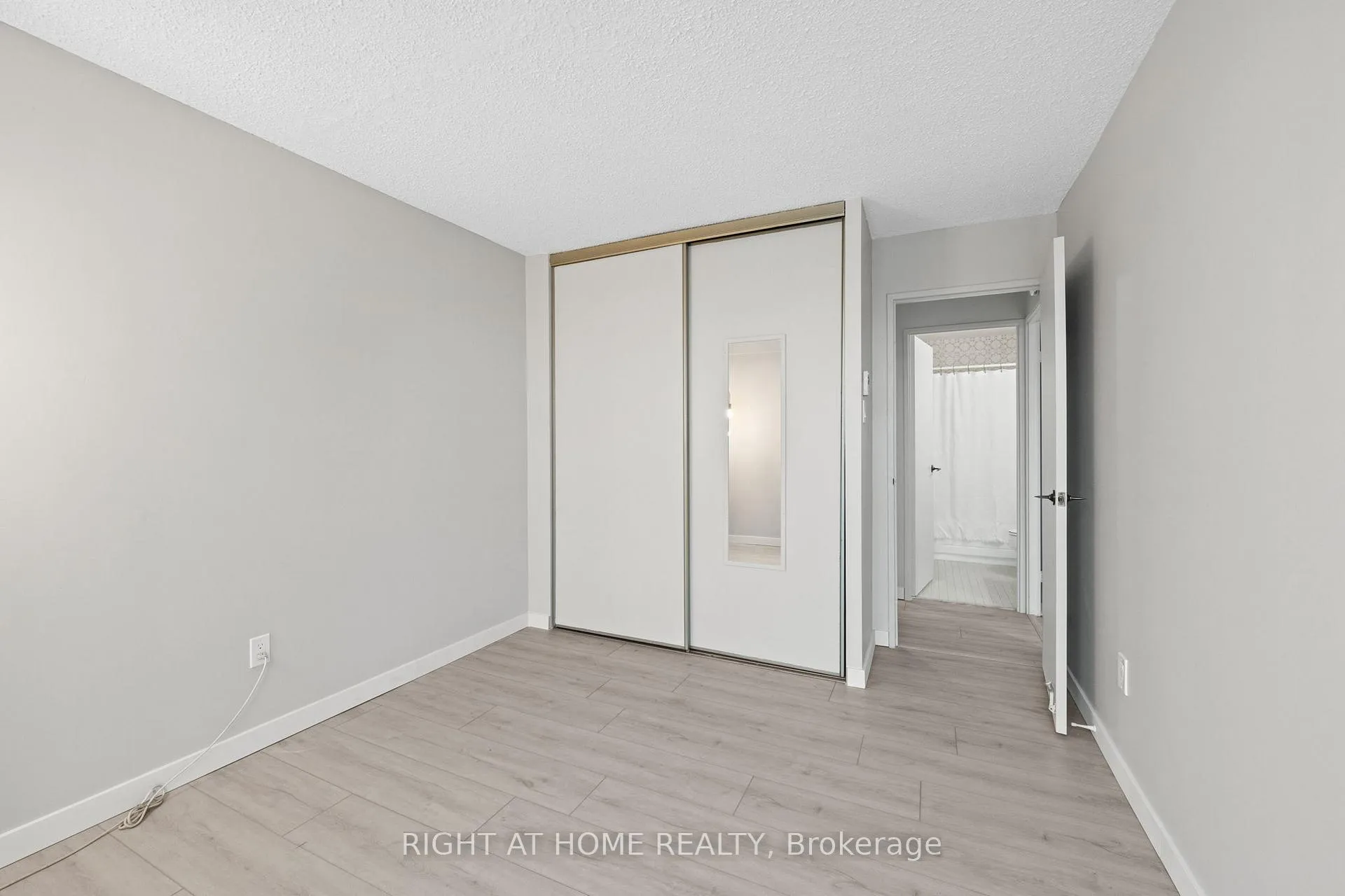 Photo 28 of Unit 507, 1025 Richmond Road, Ottawa, Woodroffe — HOMEH