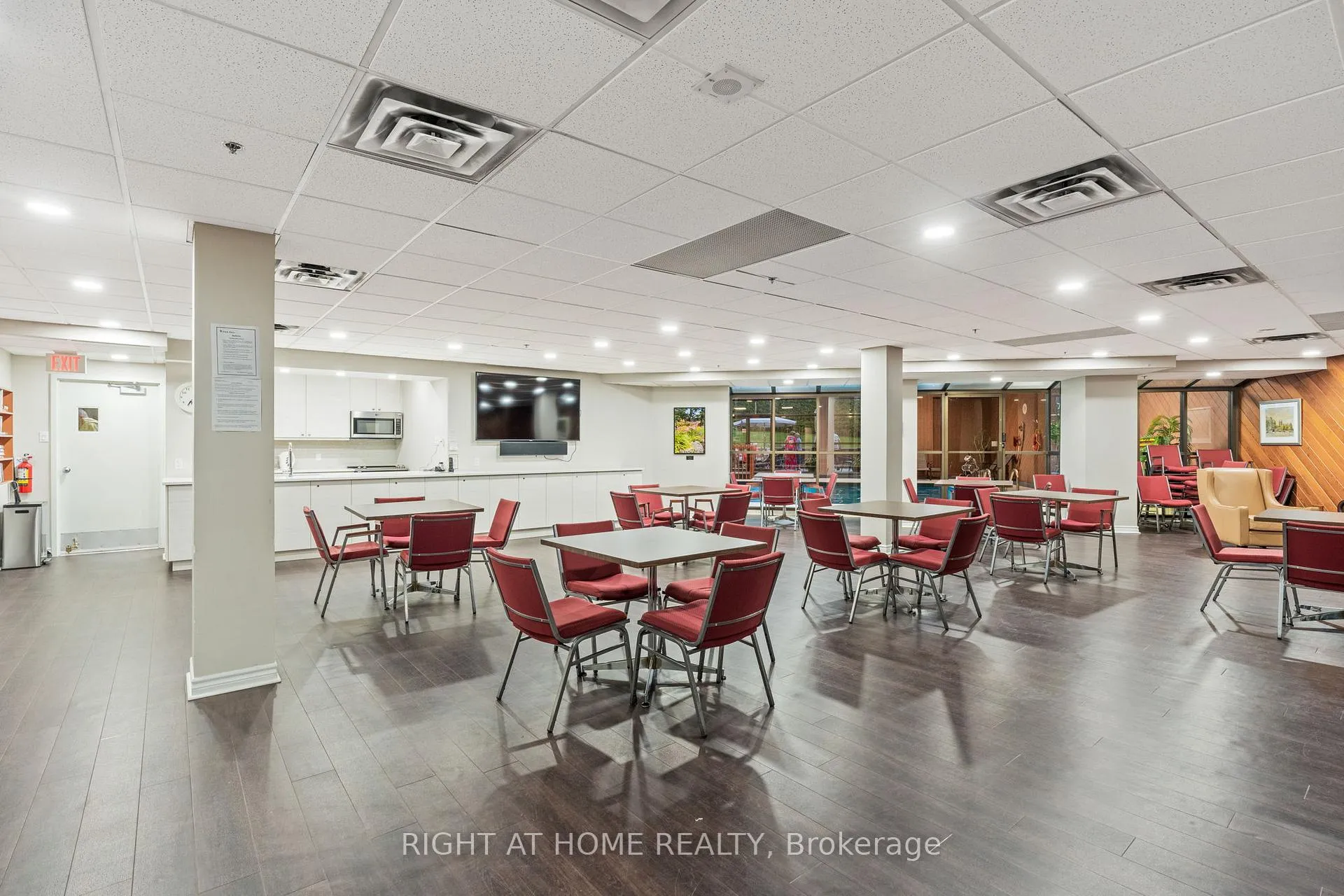 Photo 34 of Unit 507, 1025 Richmond Road, Ottawa, Woodroffe — HOMEH