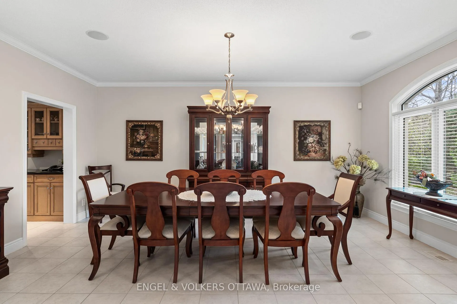 Photo 13 of 6005 Earlscourt Crescent, Ottawa, Manotick East to Manotick Station — HOMEH