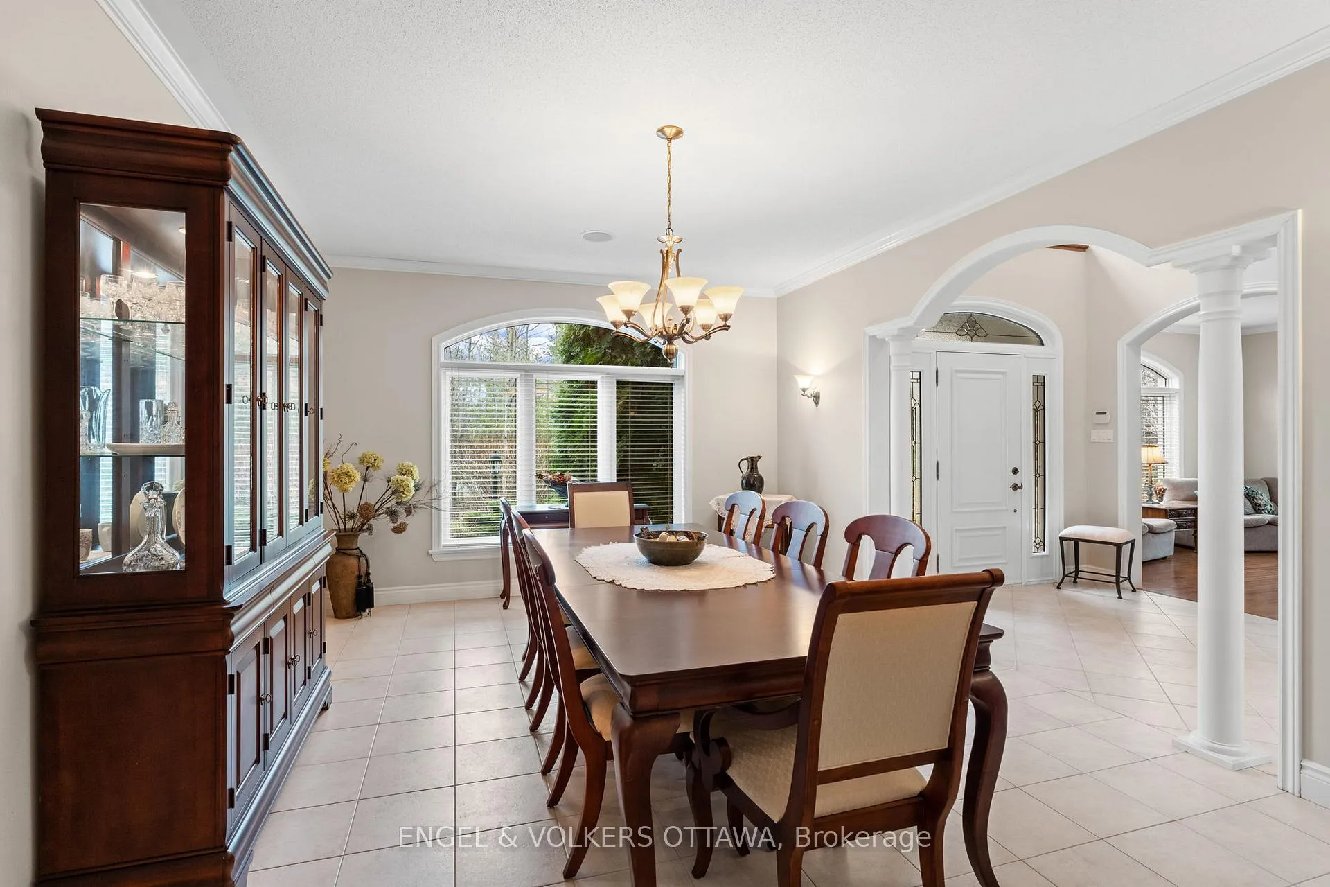 Photo 14 of 6005 Earlscourt Crescent, Ottawa, Manotick East to Manotick Station — HOMEH