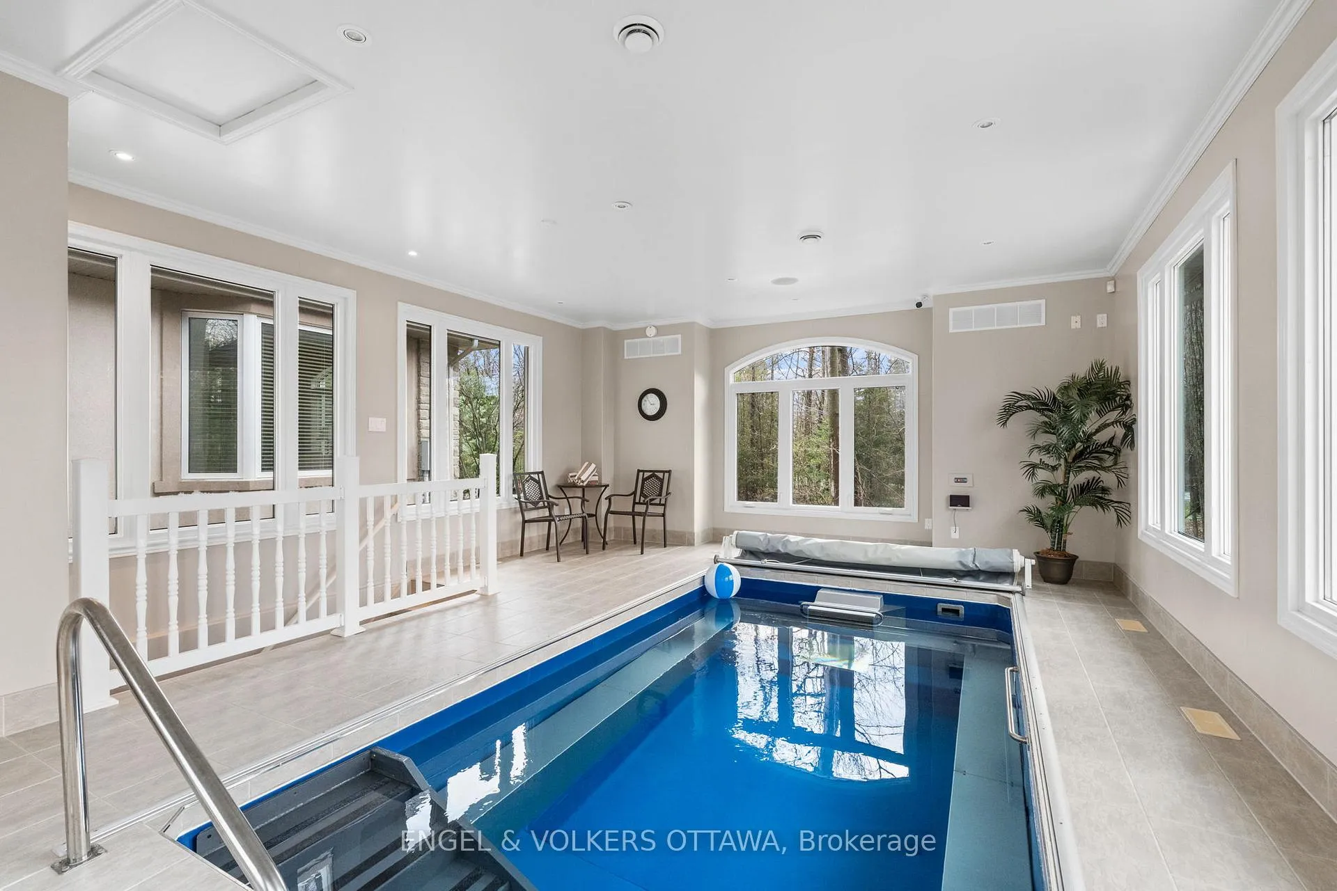 Photo 32 of 6005 Earlscourt Crescent, Ottawa, Manotick East to Manotick Station — HOMEH