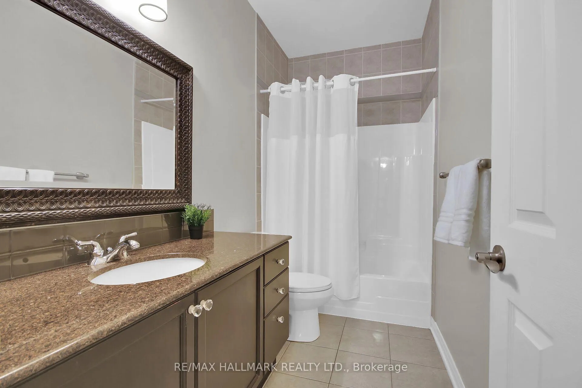 Photo 21 of 5 Dolomite Street, Ottawa, Stittsville (Central) — HOMEH