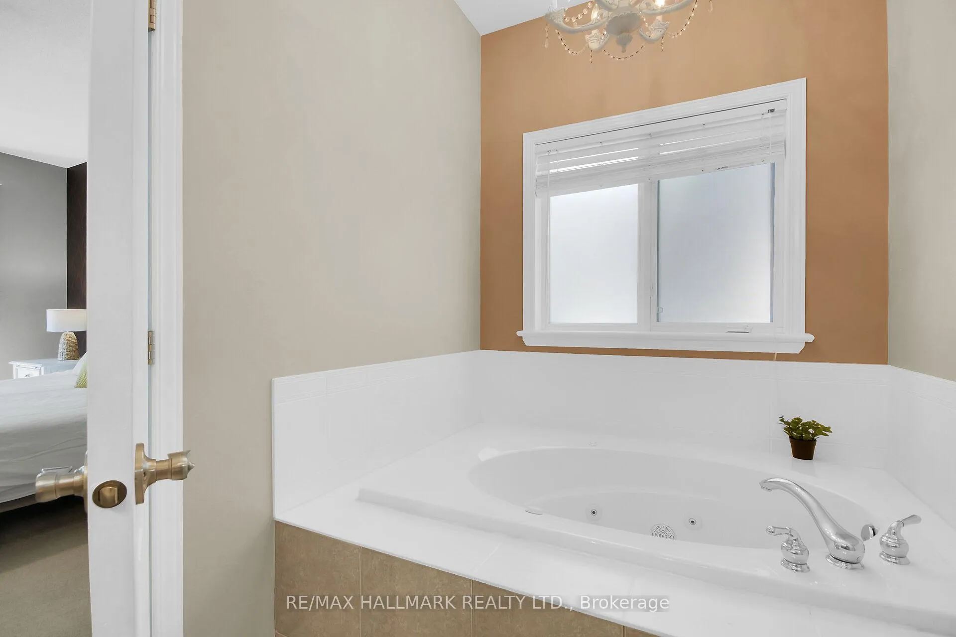 Photo 35 of 5 Dolomite Street, Ottawa, Stittsville (Central) — HOMEH