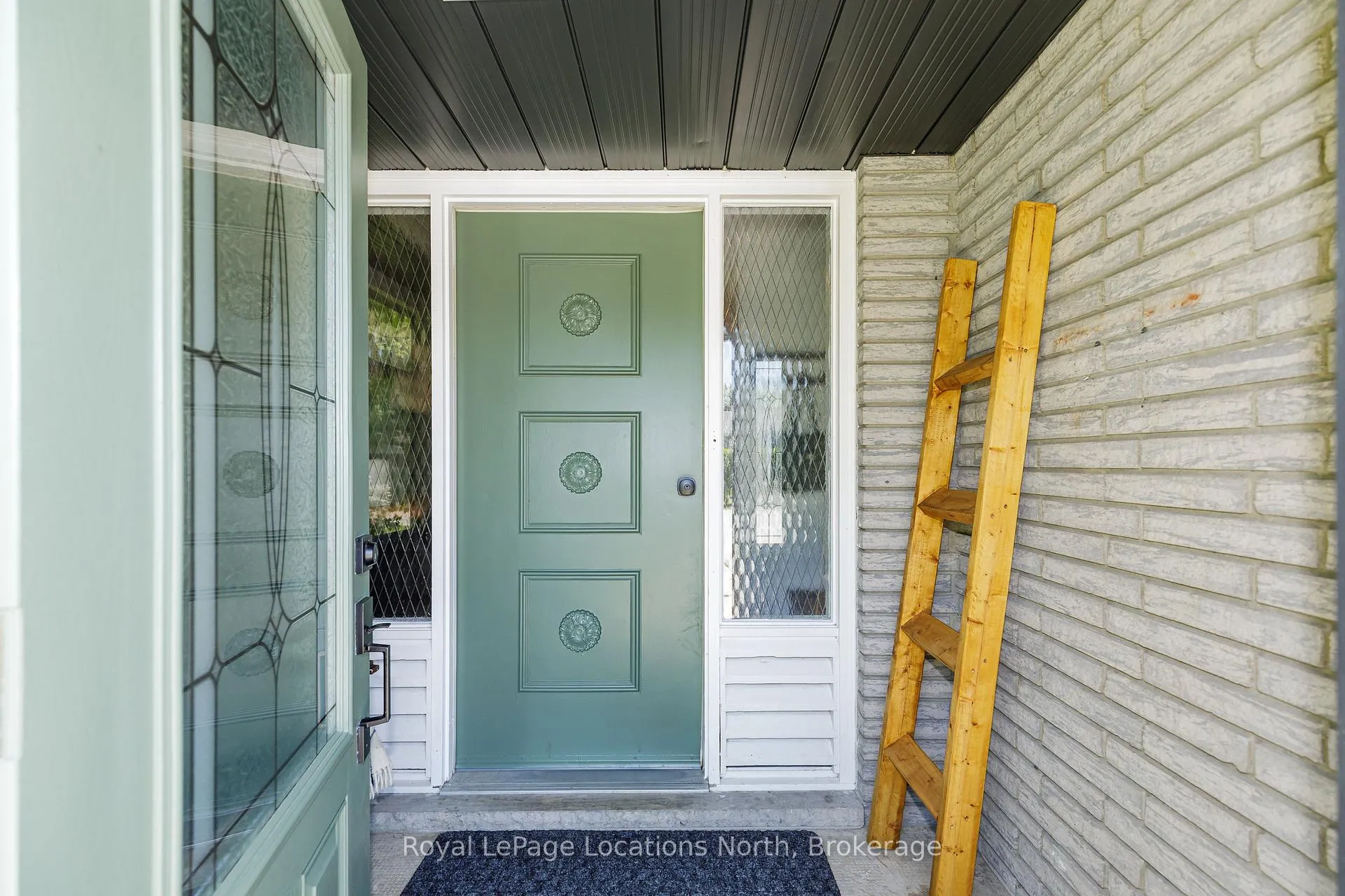 Photo 3 of 131 Albert Street, Collingwood — HOMEH