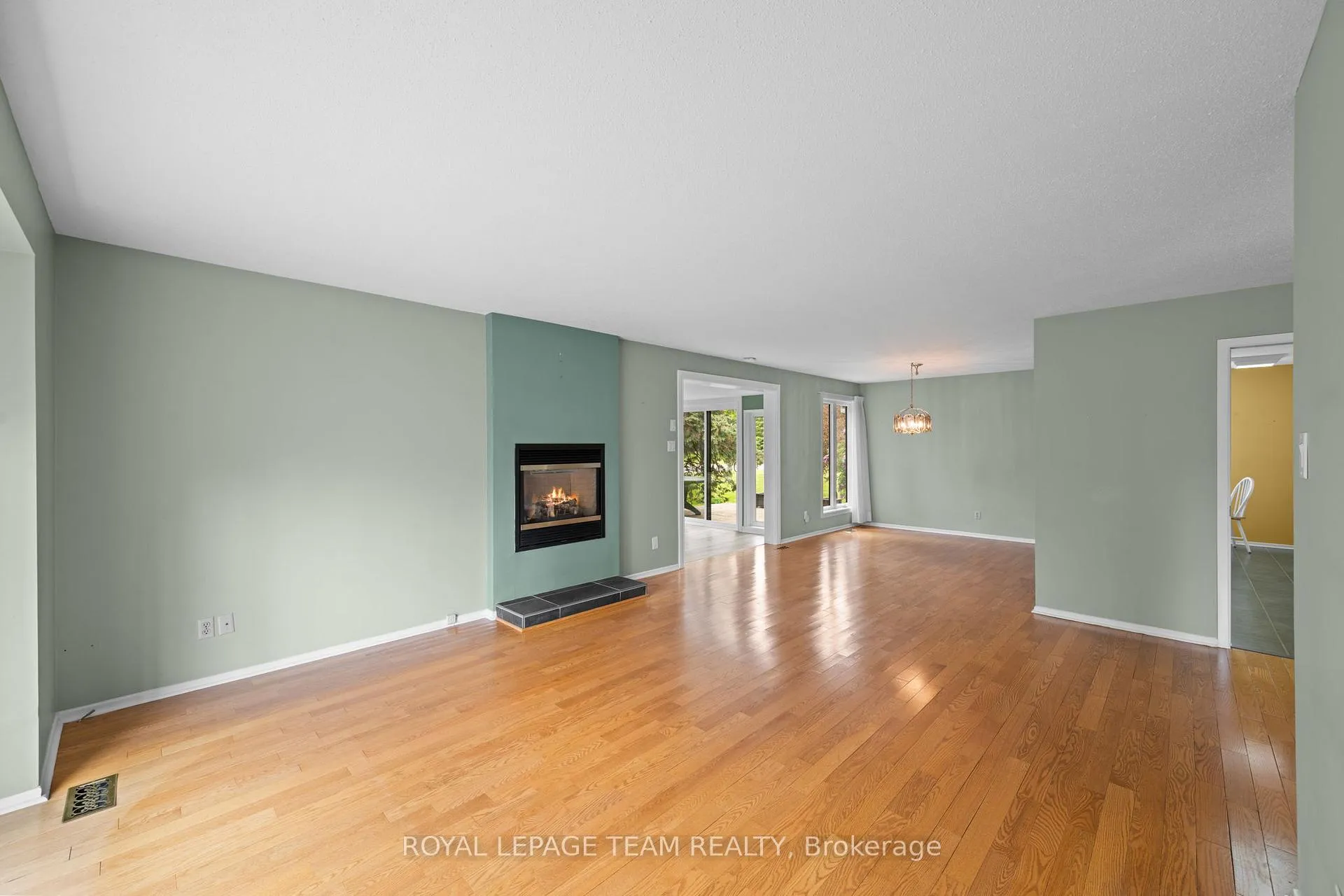 Photo 10 of 13 Arbor Ridge, Ottawa, Stittsville (Central) — HOMEH