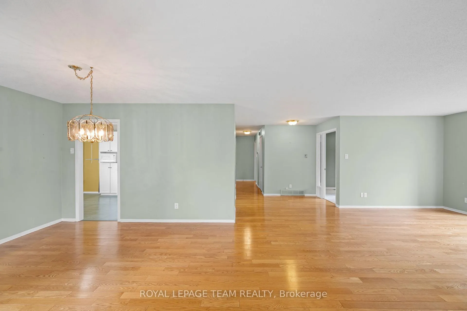 Photo 11 of 13 Arbor Ridge, Ottawa, Stittsville (Central) — HOMEH