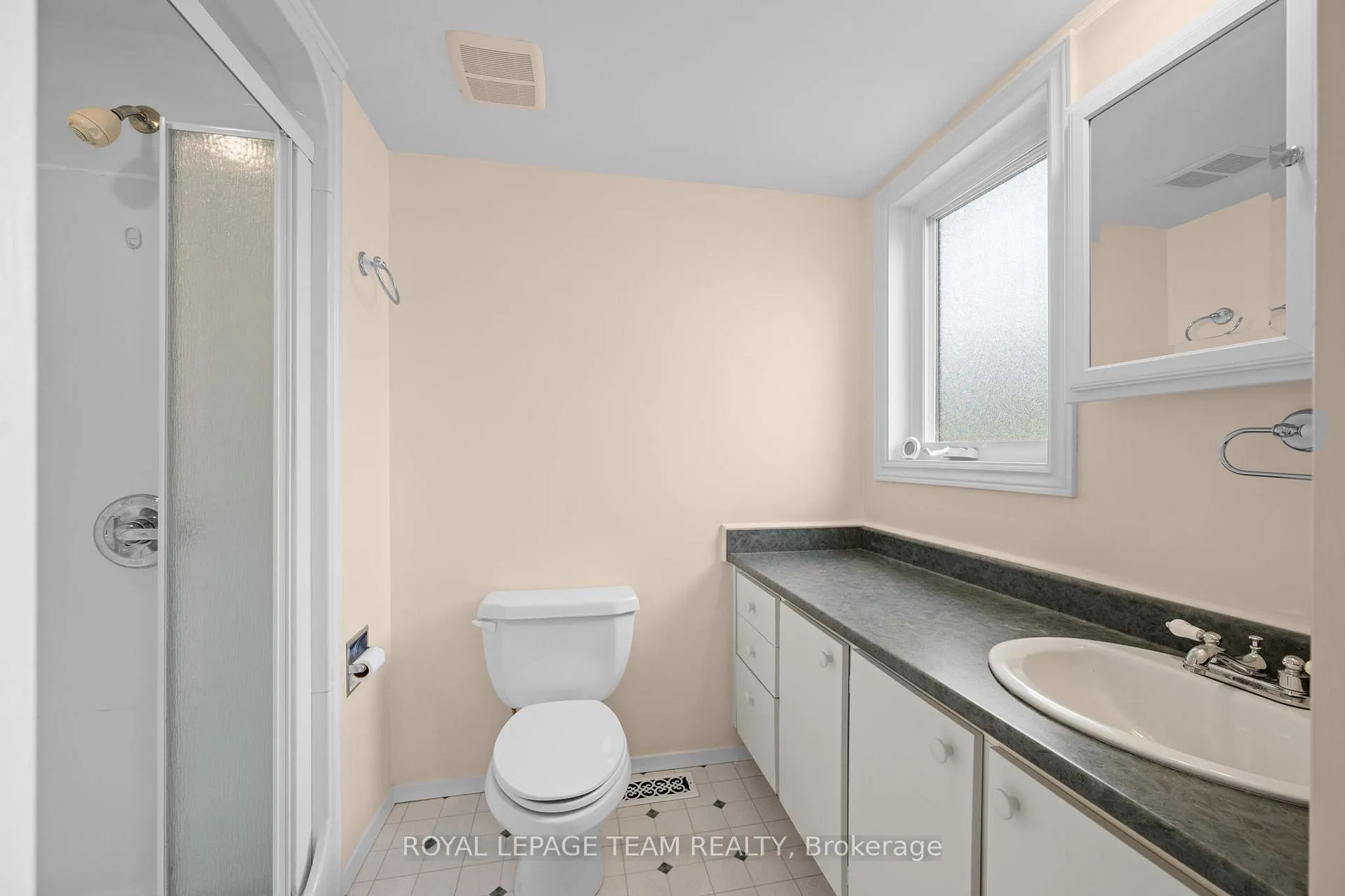 Photo 26 of 13 Arbor Ridge, Ottawa, Stittsville (Central) — HOMEH