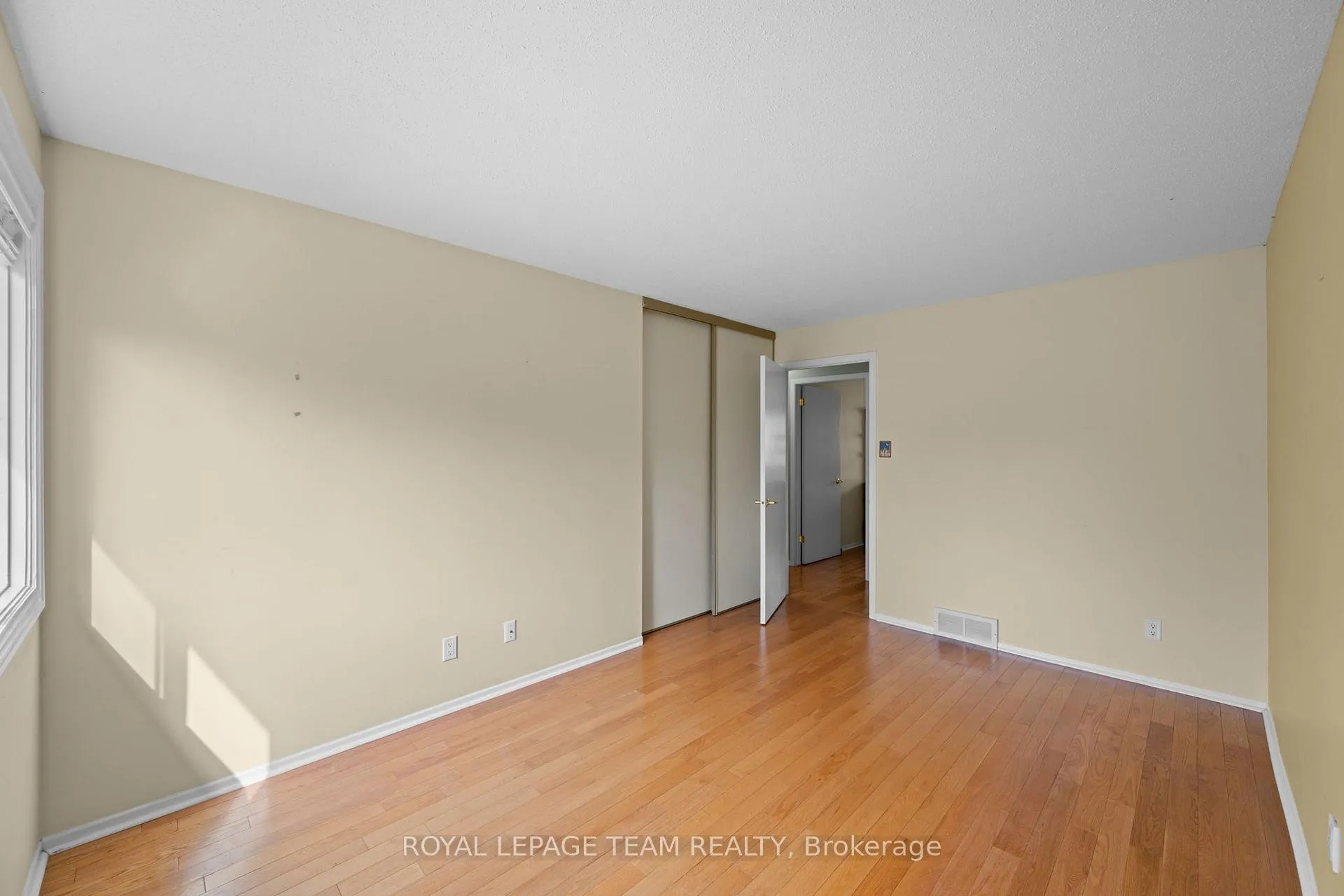 Photo 27 of 13 Arbor Ridge, Ottawa, Stittsville (Central) — HOMEH