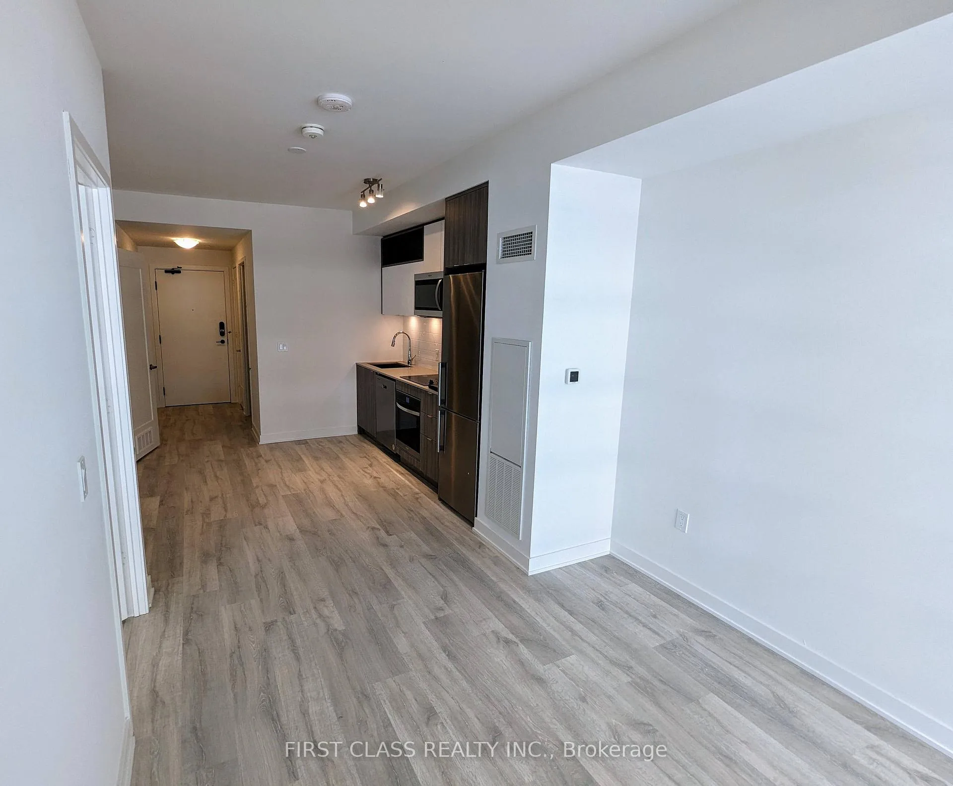 Photo 4 of Unit 2321, 135 Lower Sherbourne Street, Toronto, Waterfront Communities — HOMEH