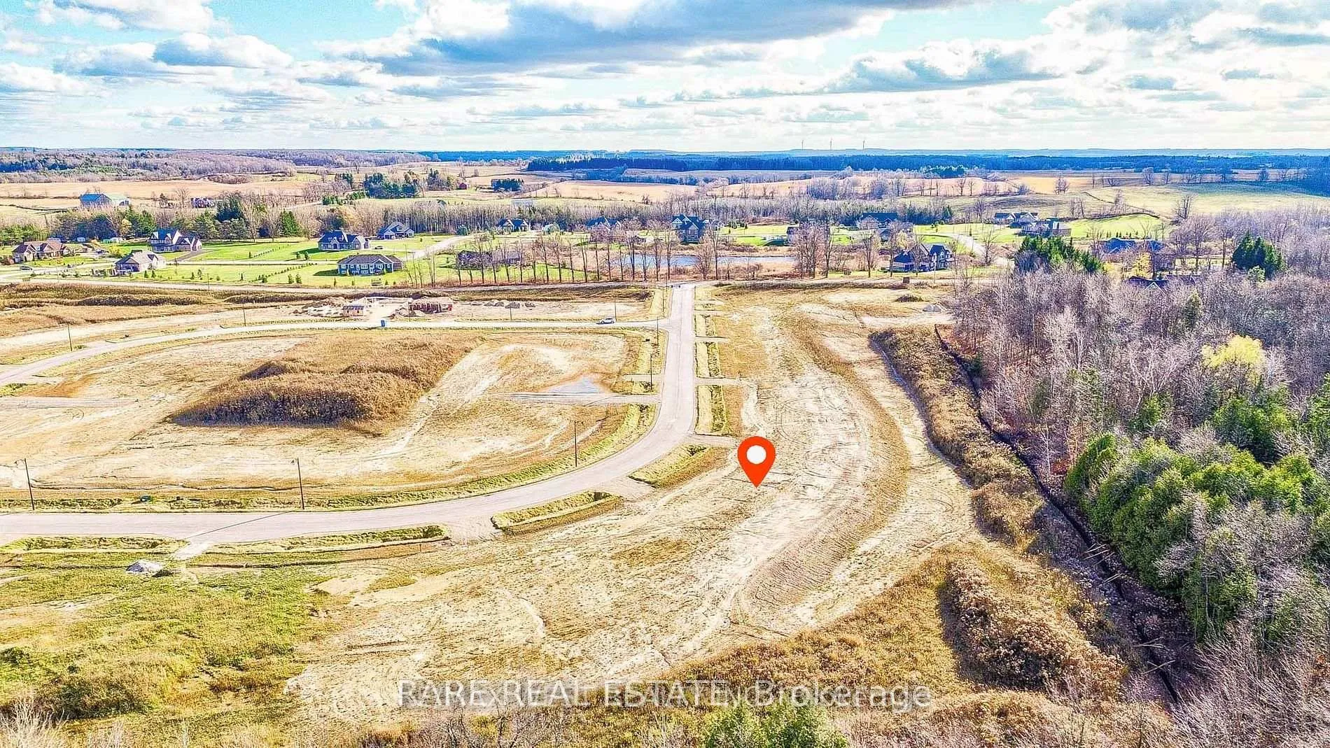 Photo 2 of 10 Private Berry Drive, Amaranth, Rural Amaranth — HOMEH