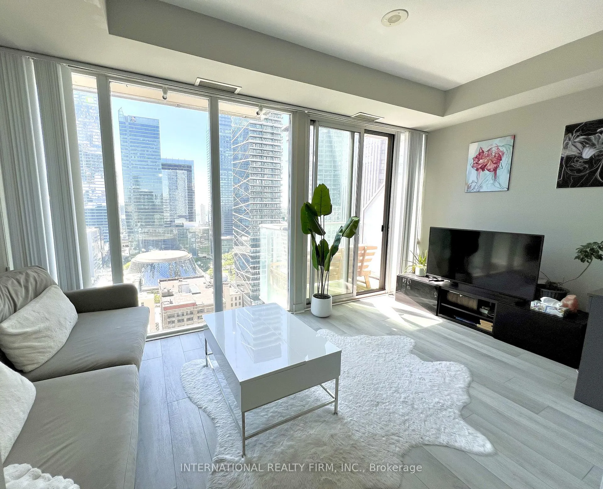 Photo 1 of Unit 2302, 126 Simcoe Street, Toronto, Waterfront Communities — HOMEH