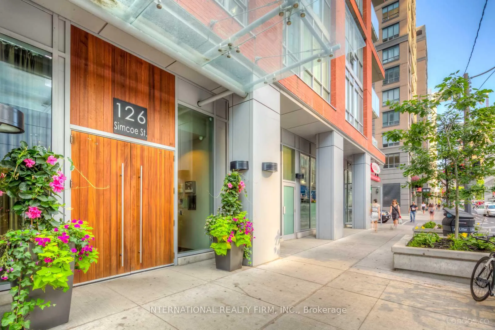 Photo 15 of Unit 2302, 126 Simcoe Street, Toronto, Waterfront Communities — HOMEH