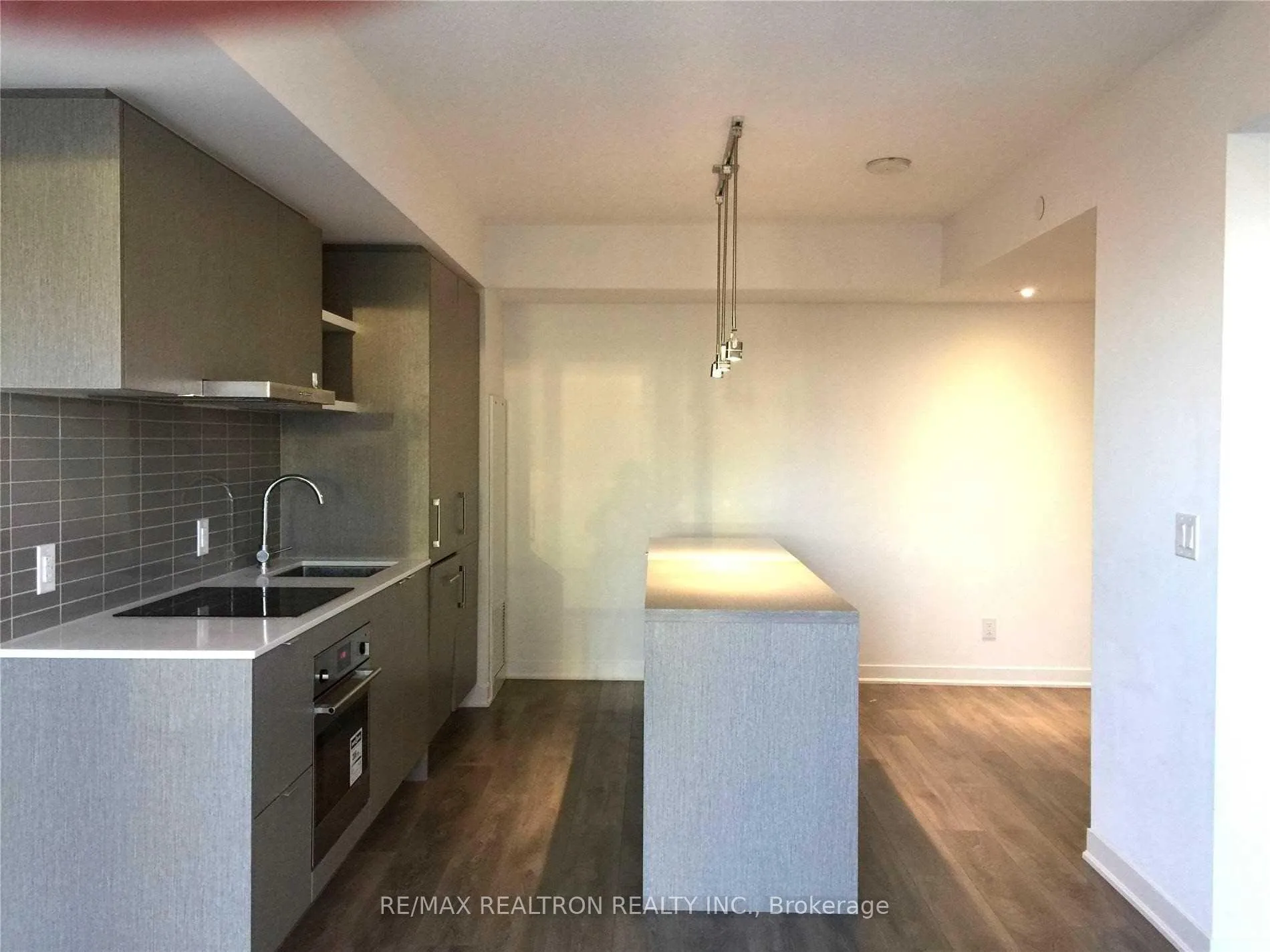 Photo 4 of Unit 3505, 88 Harbour Street, Toronto, Waterfront Communities — HOMEH