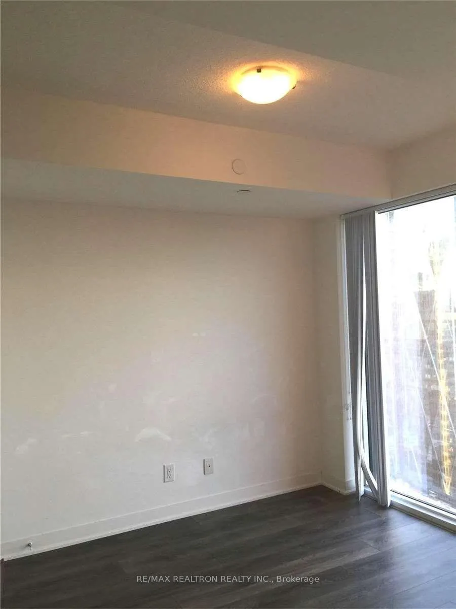 Photo 7 of Unit 3505, 88 Harbour Street, Toronto, Waterfront Communities — HOMEH