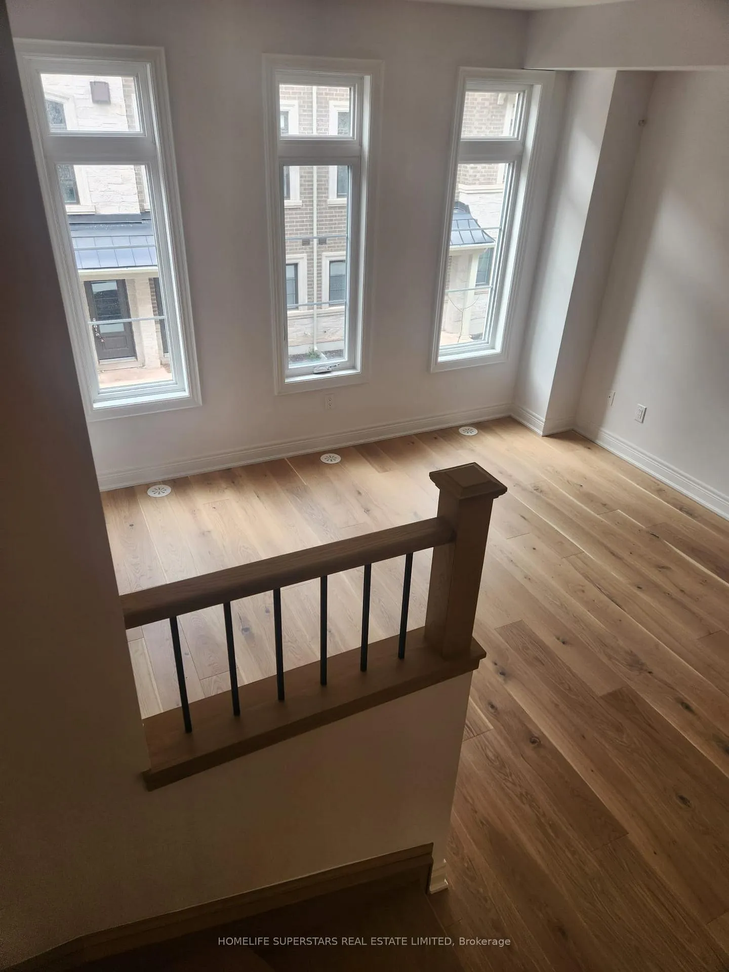 Photo 13 of Unit 31, 280 Melody Common E, Oakville, River Oaks — HOMEH