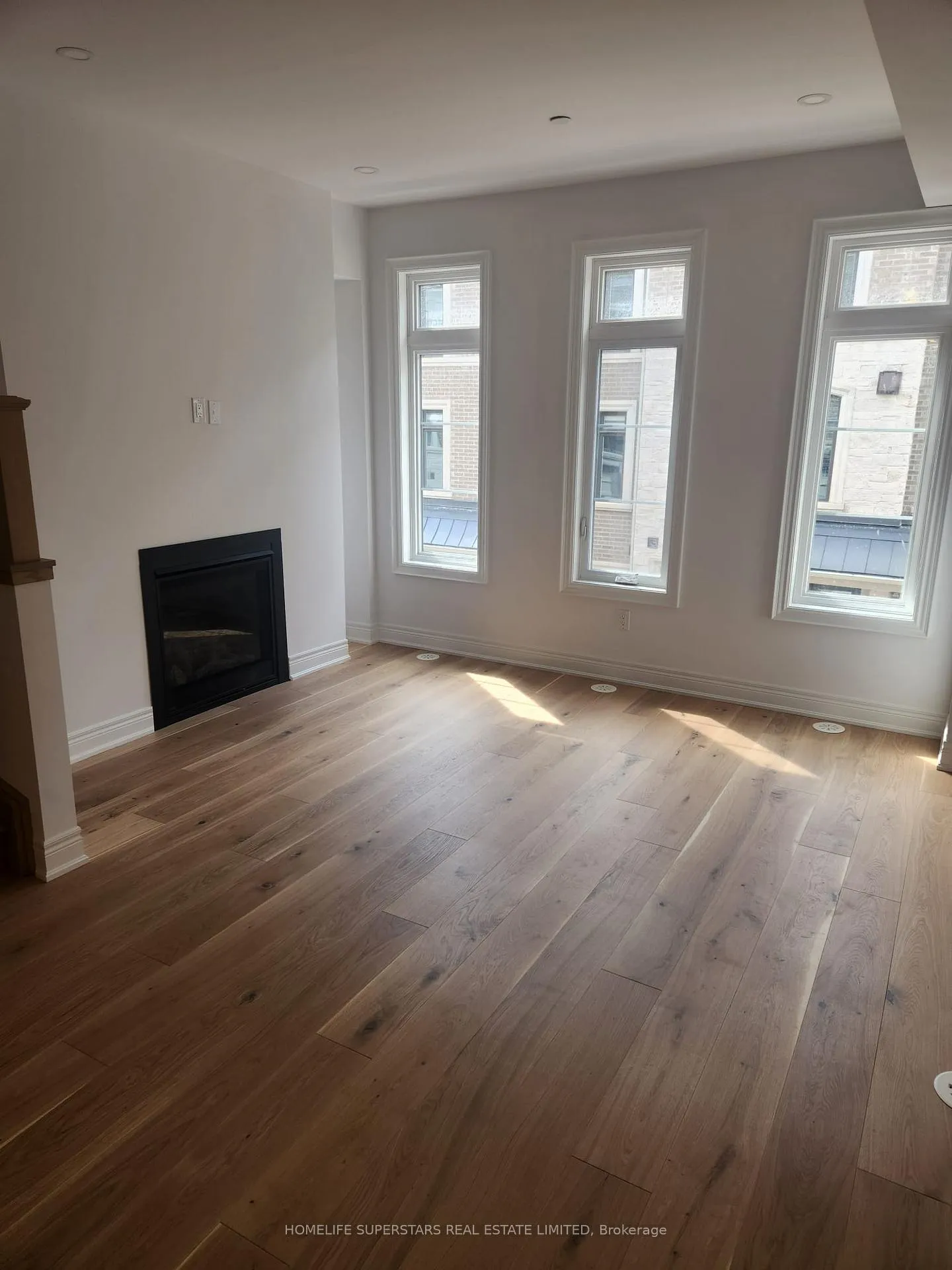 Photo 30 of Unit 31, 280 Melody Common E, Oakville, River Oaks — HOMEH