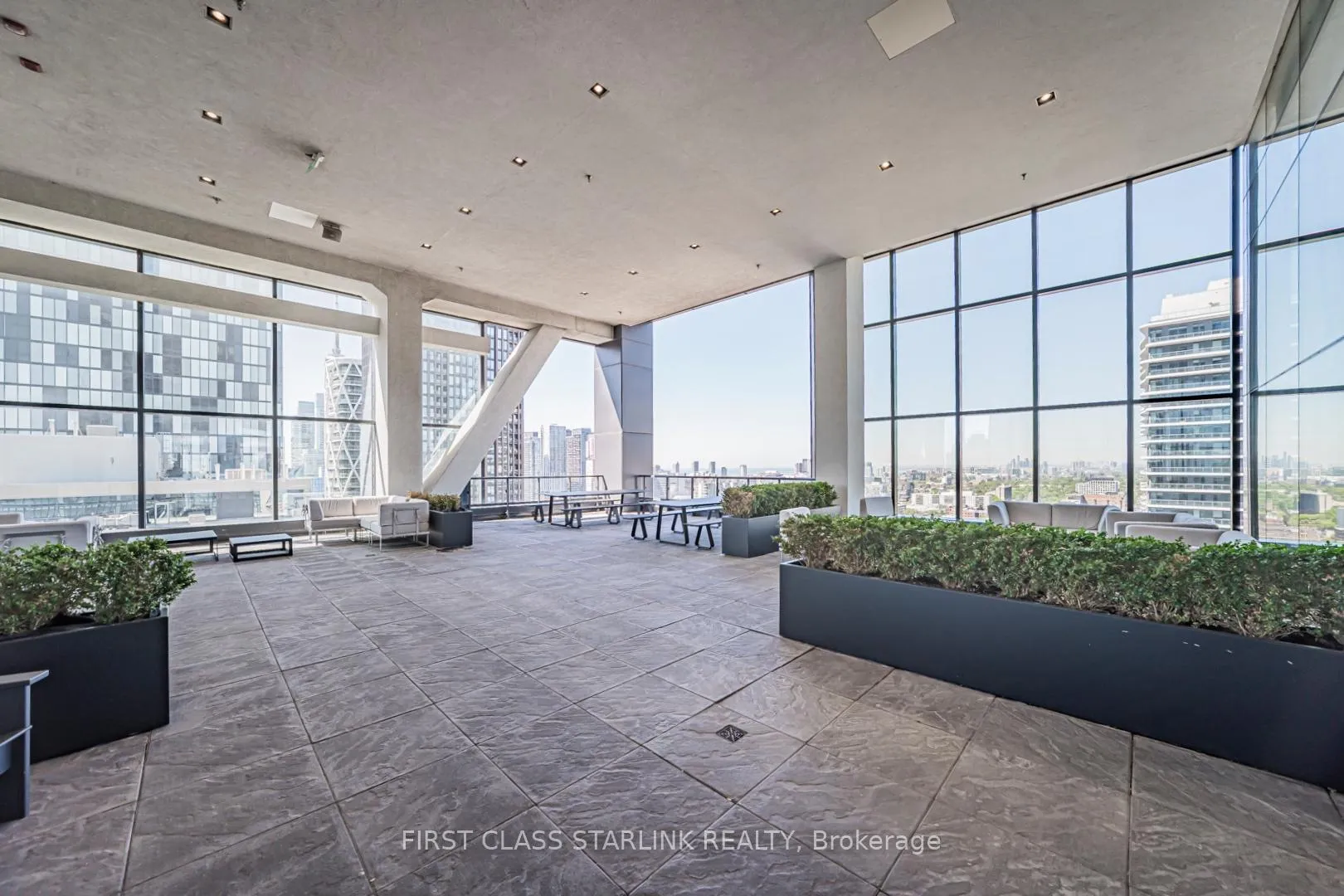 Photo 34 of Unit 4802, 488 University Avenue, Toronto, Bay Street Corridor — HOMEH