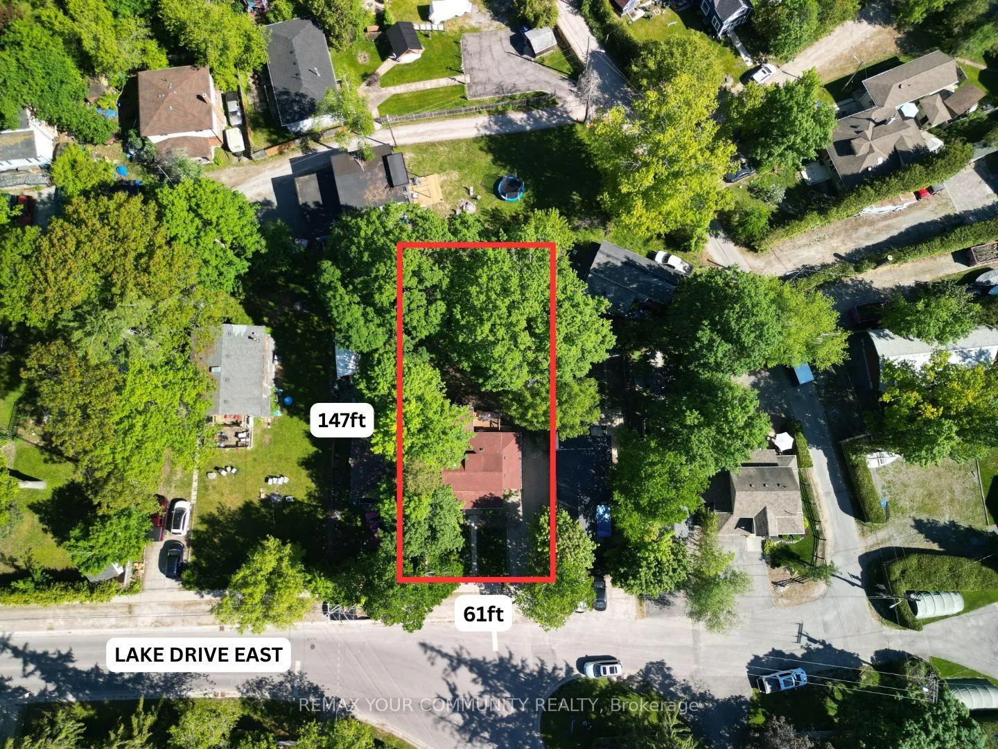 Photo 3 of 1002 Lake Drive E, Georgina, Sutton & Jackson's Point — HOMEH