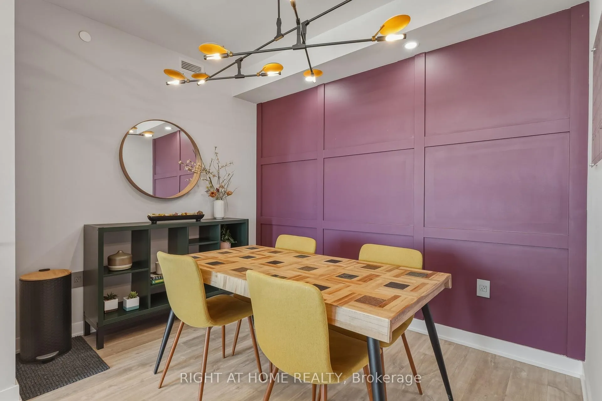 Photo 8 of Unit 1701, 576 Front Street W, Toronto, Waterfront Communities — HOMEH