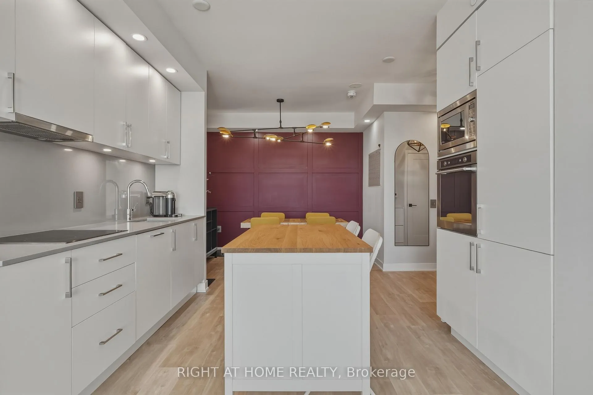 Photo 12 of Unit 1701, 576 Front Street W, Toronto, Waterfront Communities — HOMEH