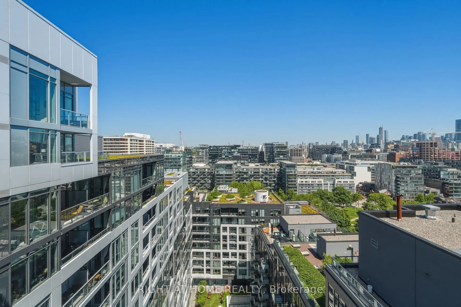 Photo 29 of Unit 1701, 576 Front Street W, Toronto, Waterfront Communities — HOMEH