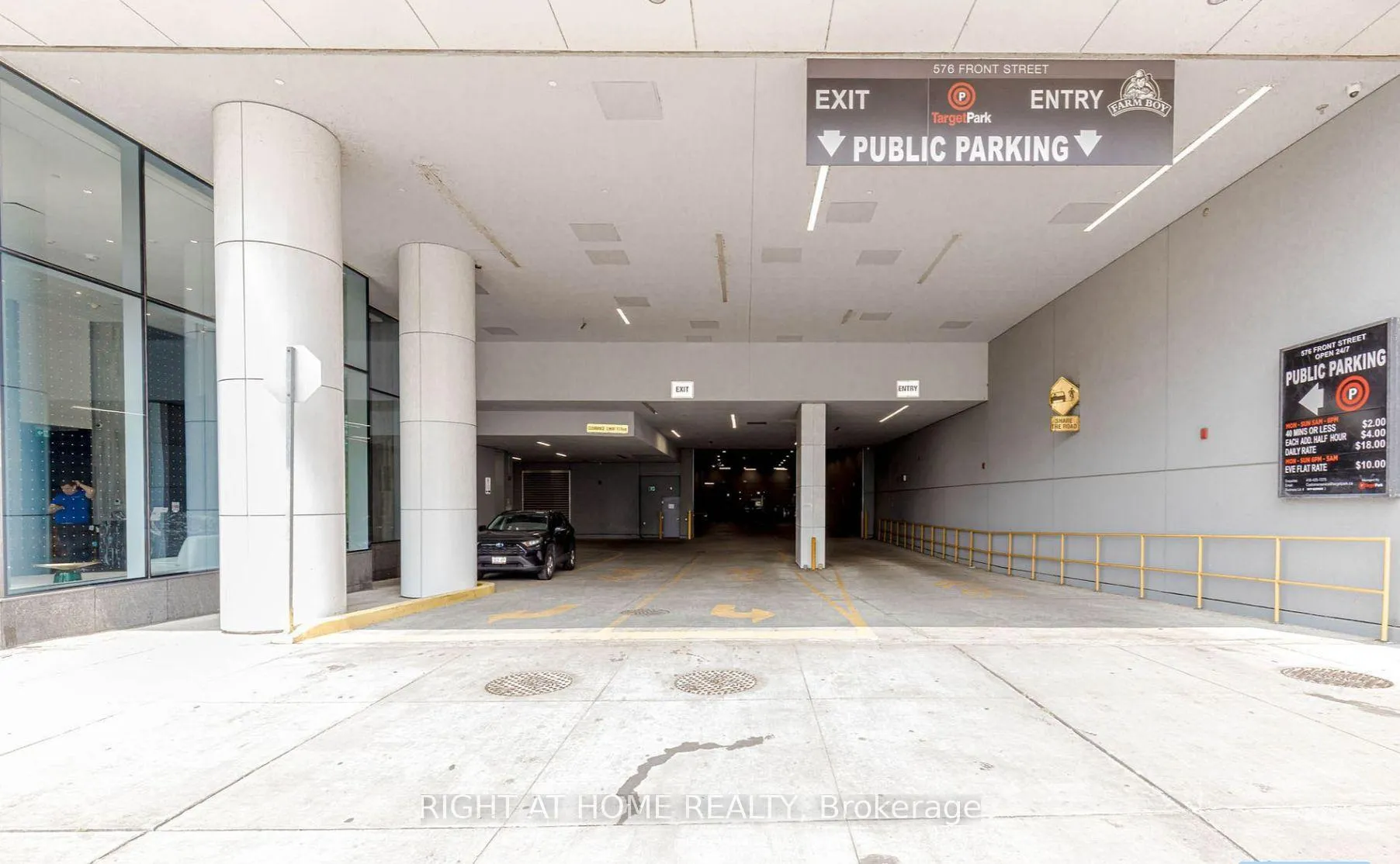 Photo 45 of Unit 1701, 576 Front Street W, Toronto, Waterfront Communities — HOMEH