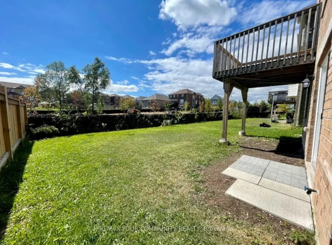 Photo 17 of 1385 Hunter (Main Flr) Street, Innisfil, Alcona — HOMEH