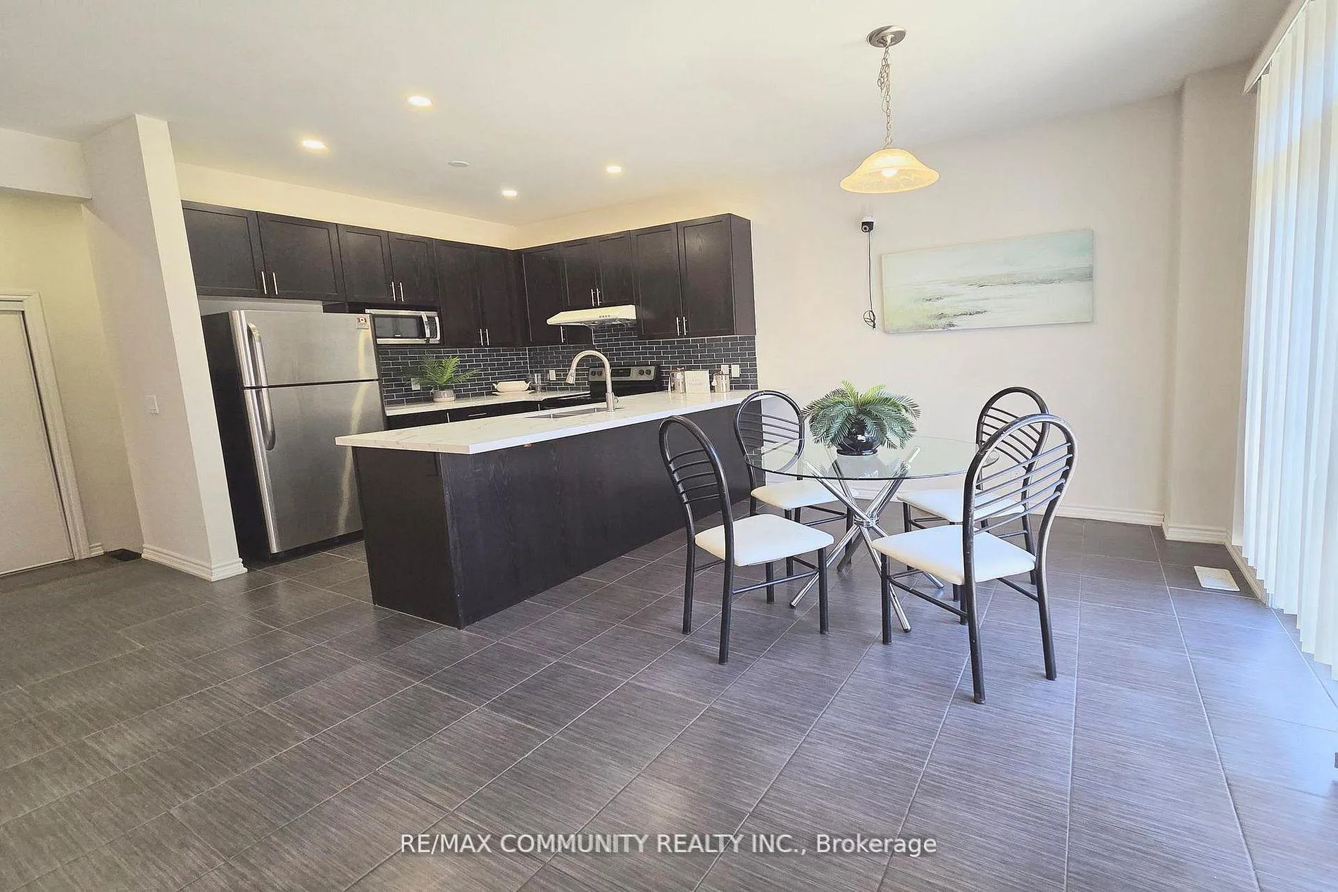 Photo 11 of 293 Pimlico Drive, Oshawa, Windfields — HOMEH