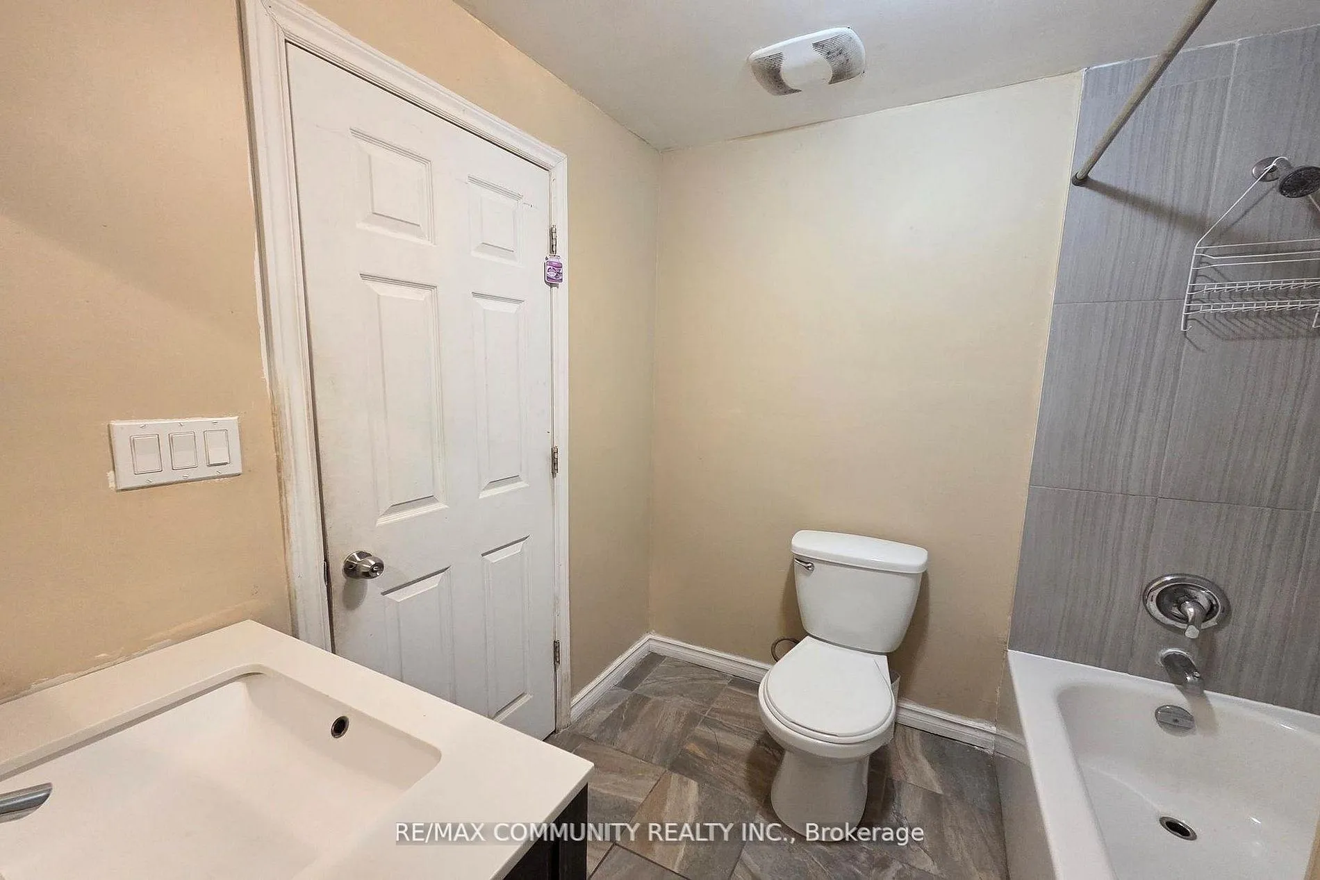 Photo 34 of 293 Pimlico Drive, Oshawa, Windfields — HOMEH