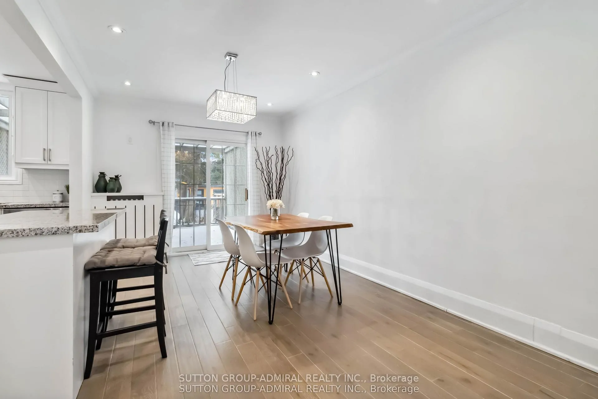 Photo 10 of 326 St Germain Avenue, Toronto, Lawrence Park North — HOMEH