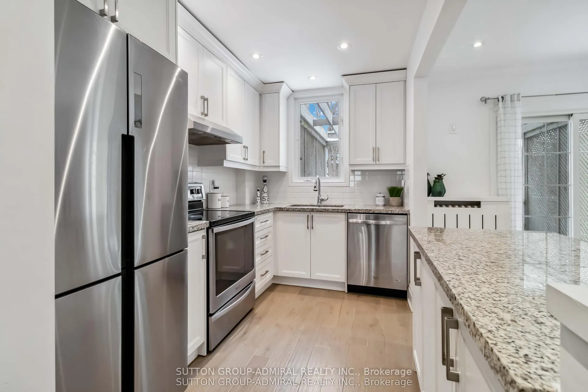 Photo 15 of 326 St Germain Avenue, Toronto, Lawrence Park North — HOMEH